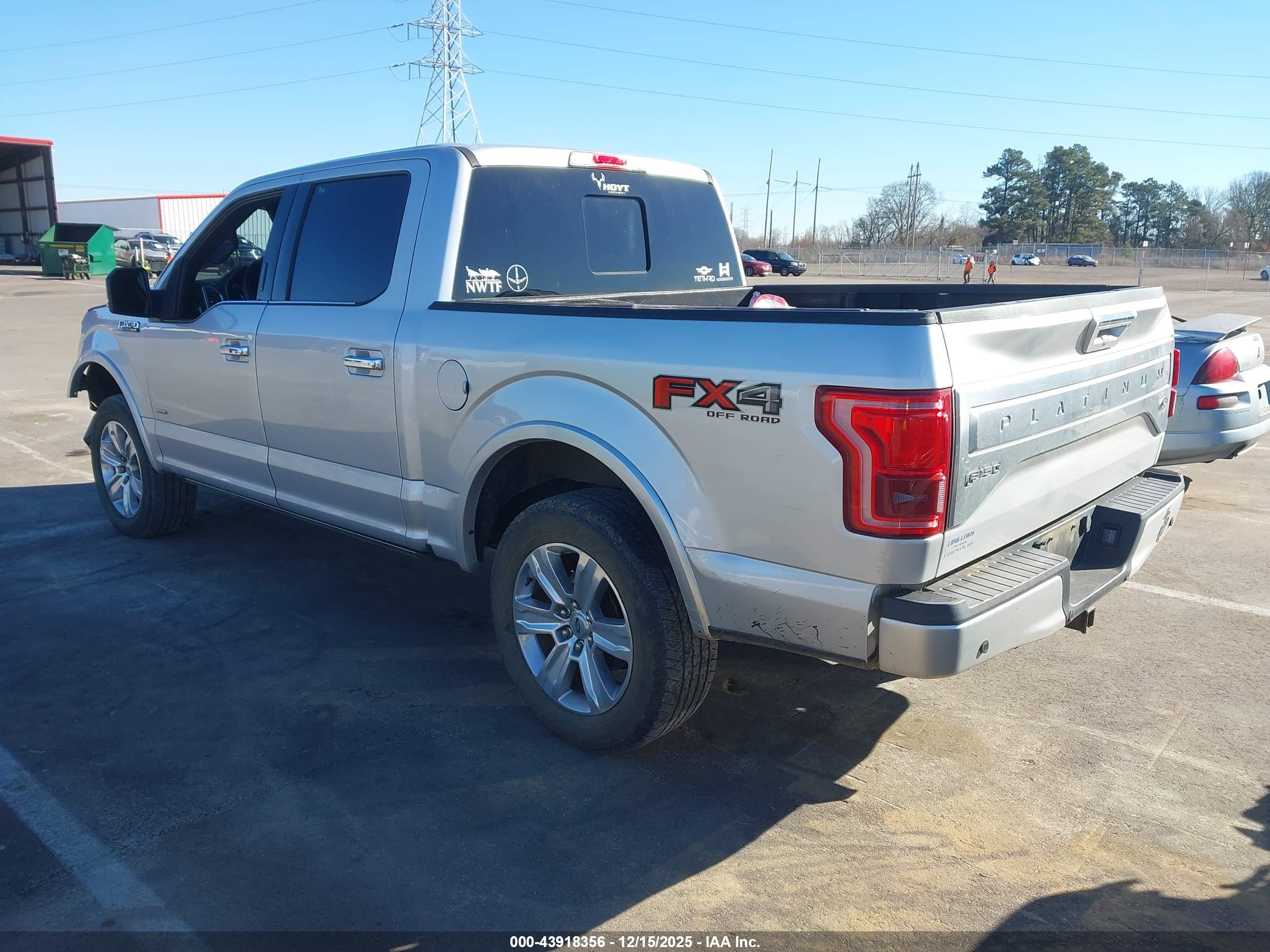 FORD F-150 image 3