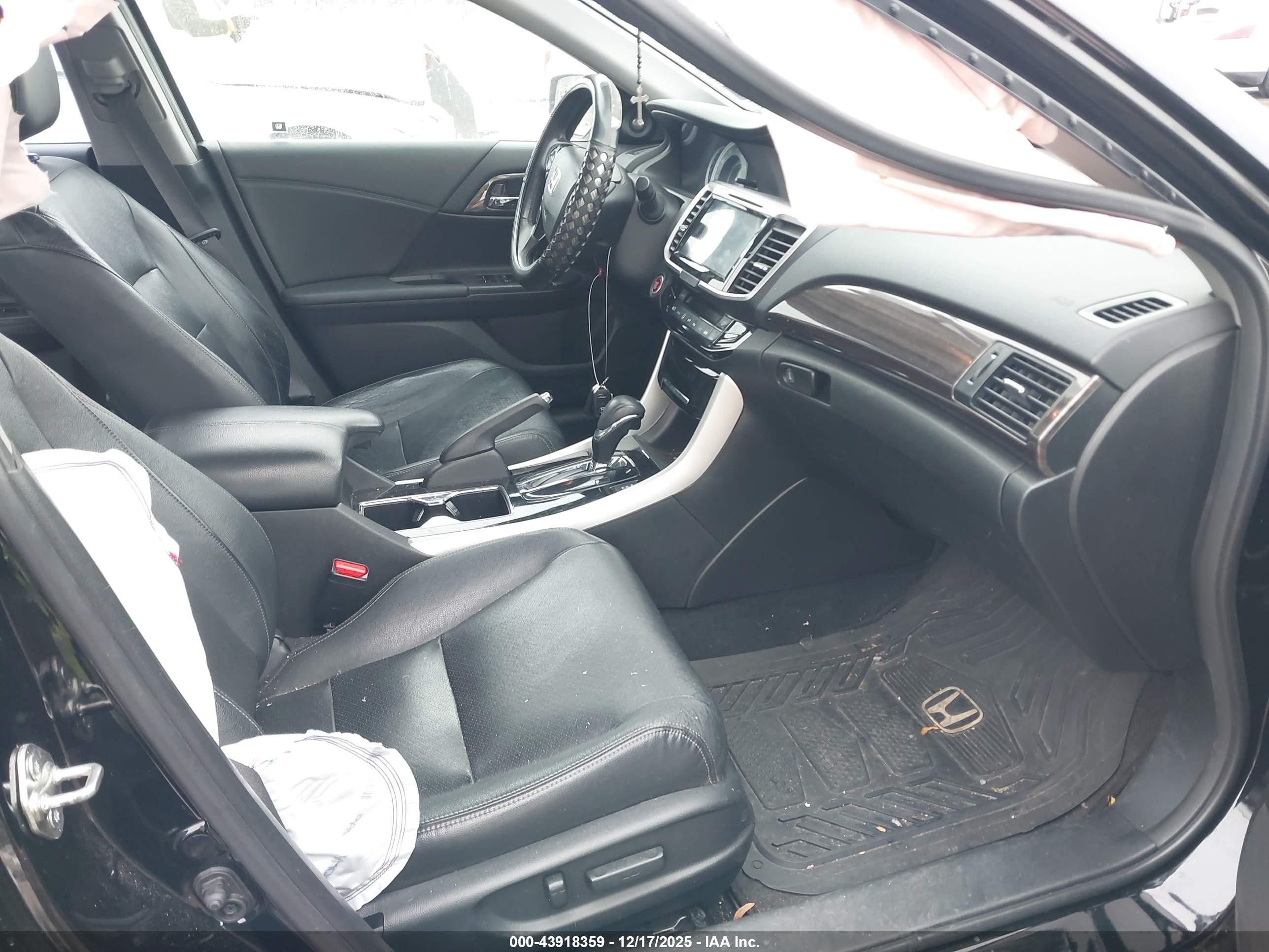 HONDA ACCORD image 5