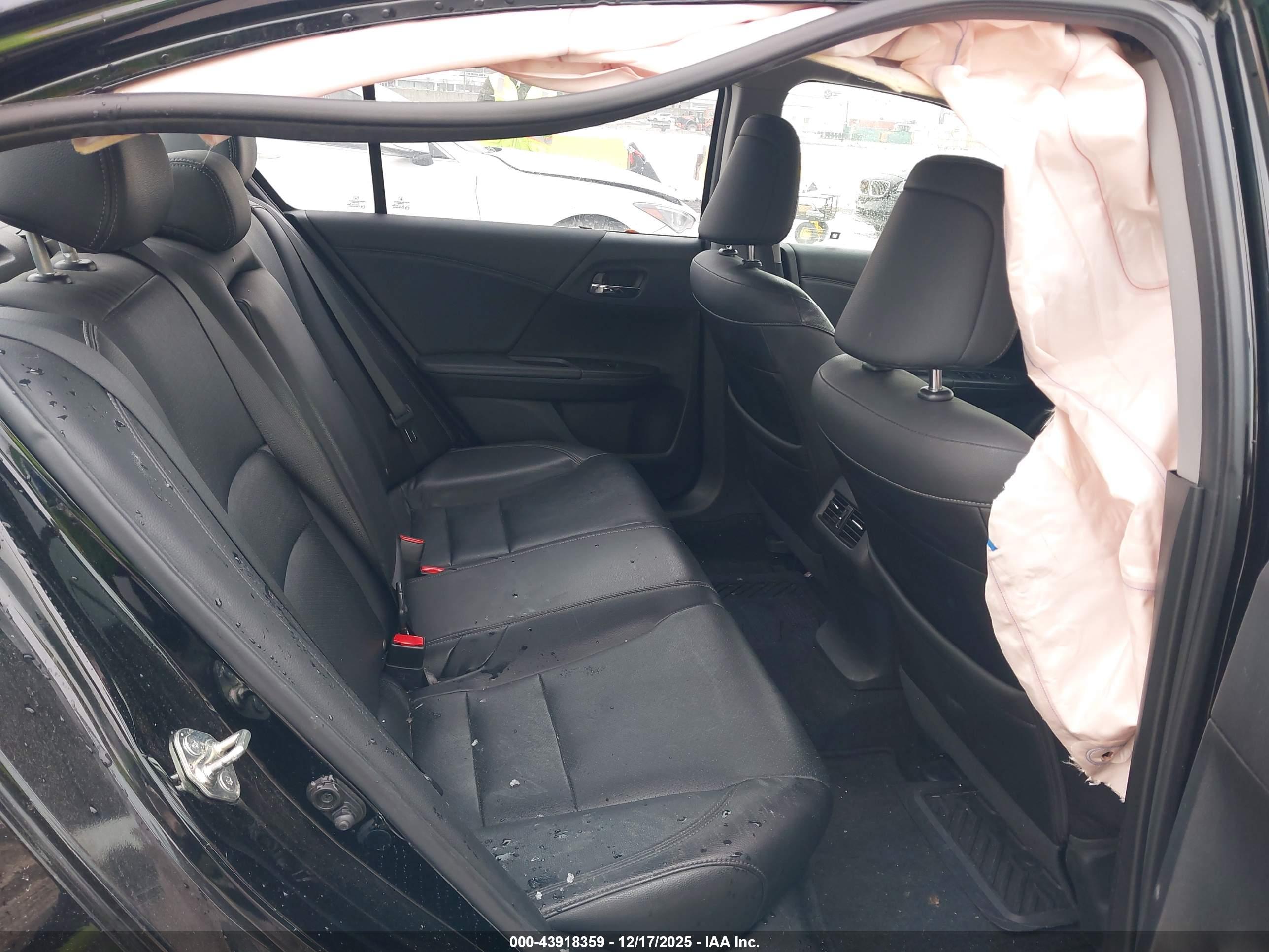 HONDA ACCORD image 8