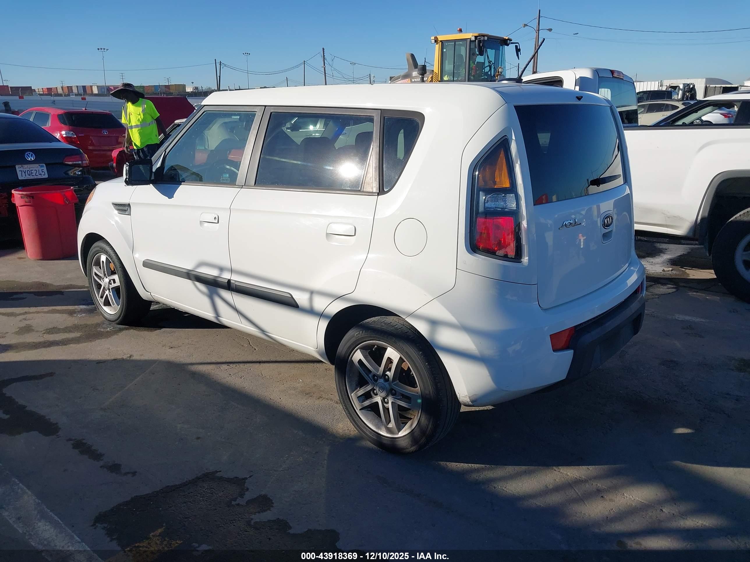 KIA SOUL image 3