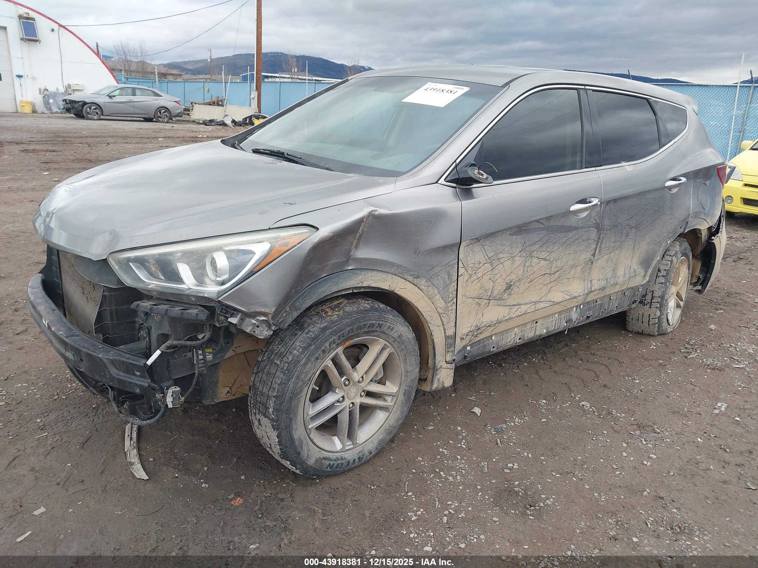 HYUNDAI SANTA image 2