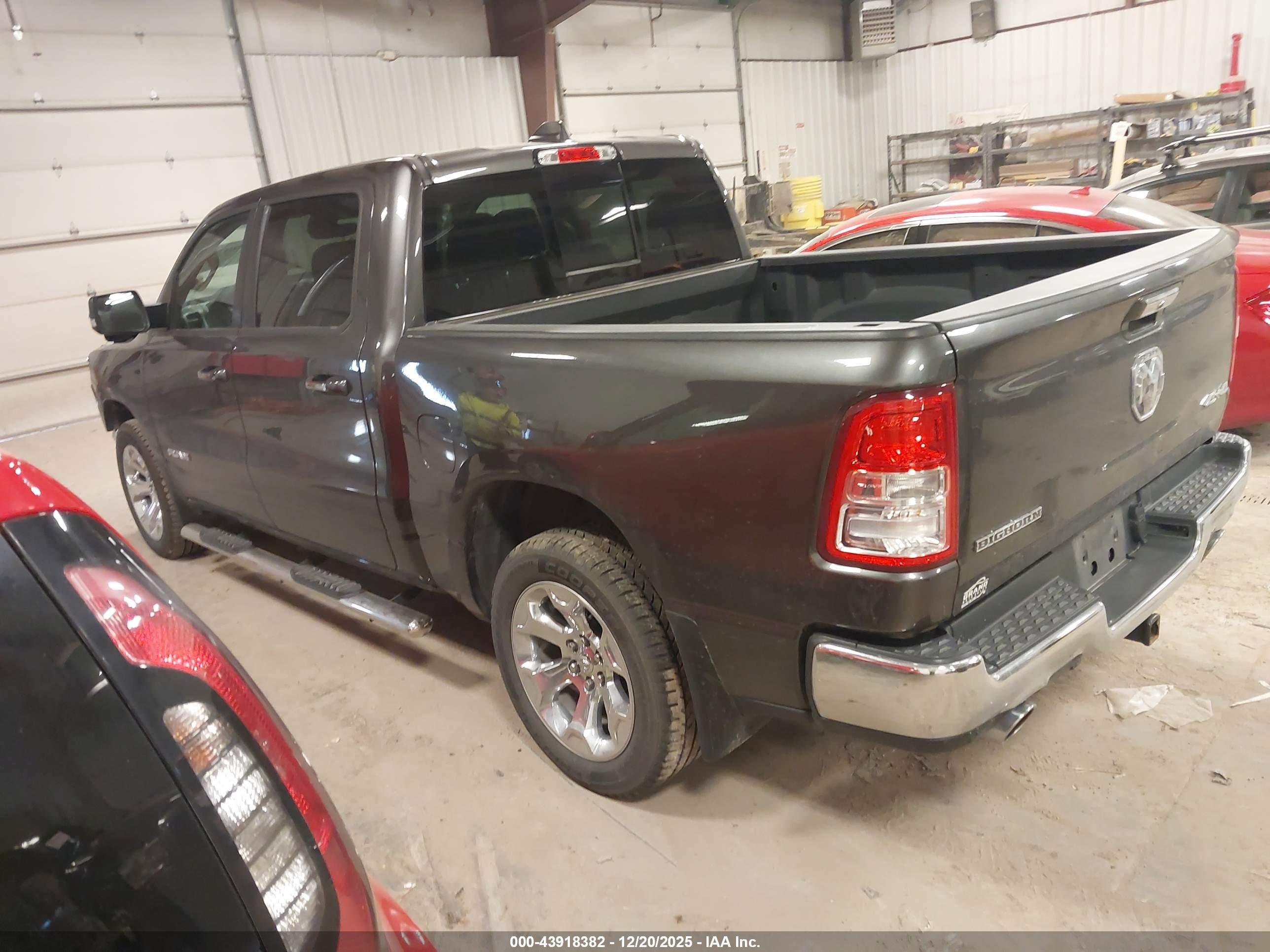 RAM 1500 image 3