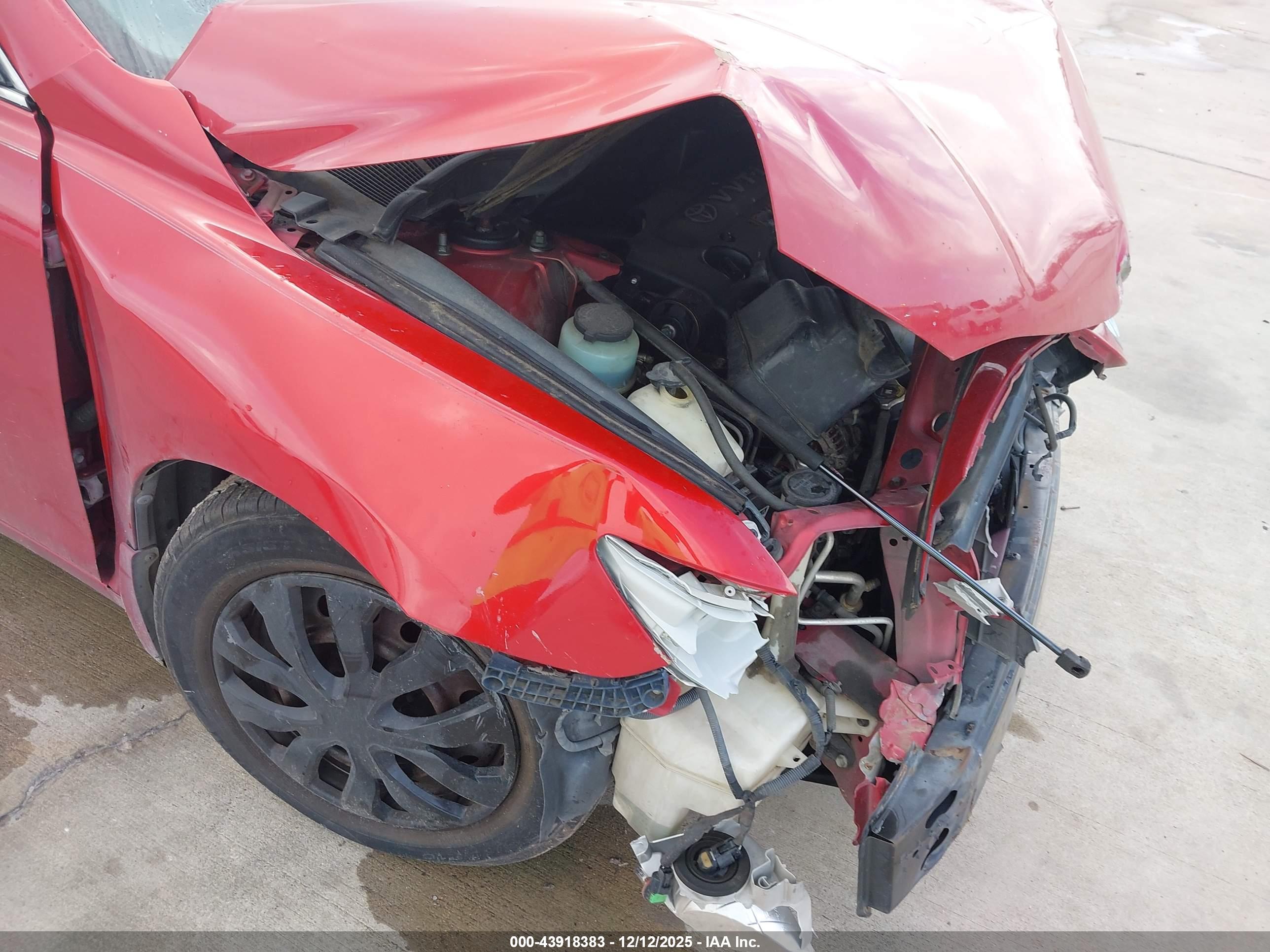 TOYOTA CAMRY image 6