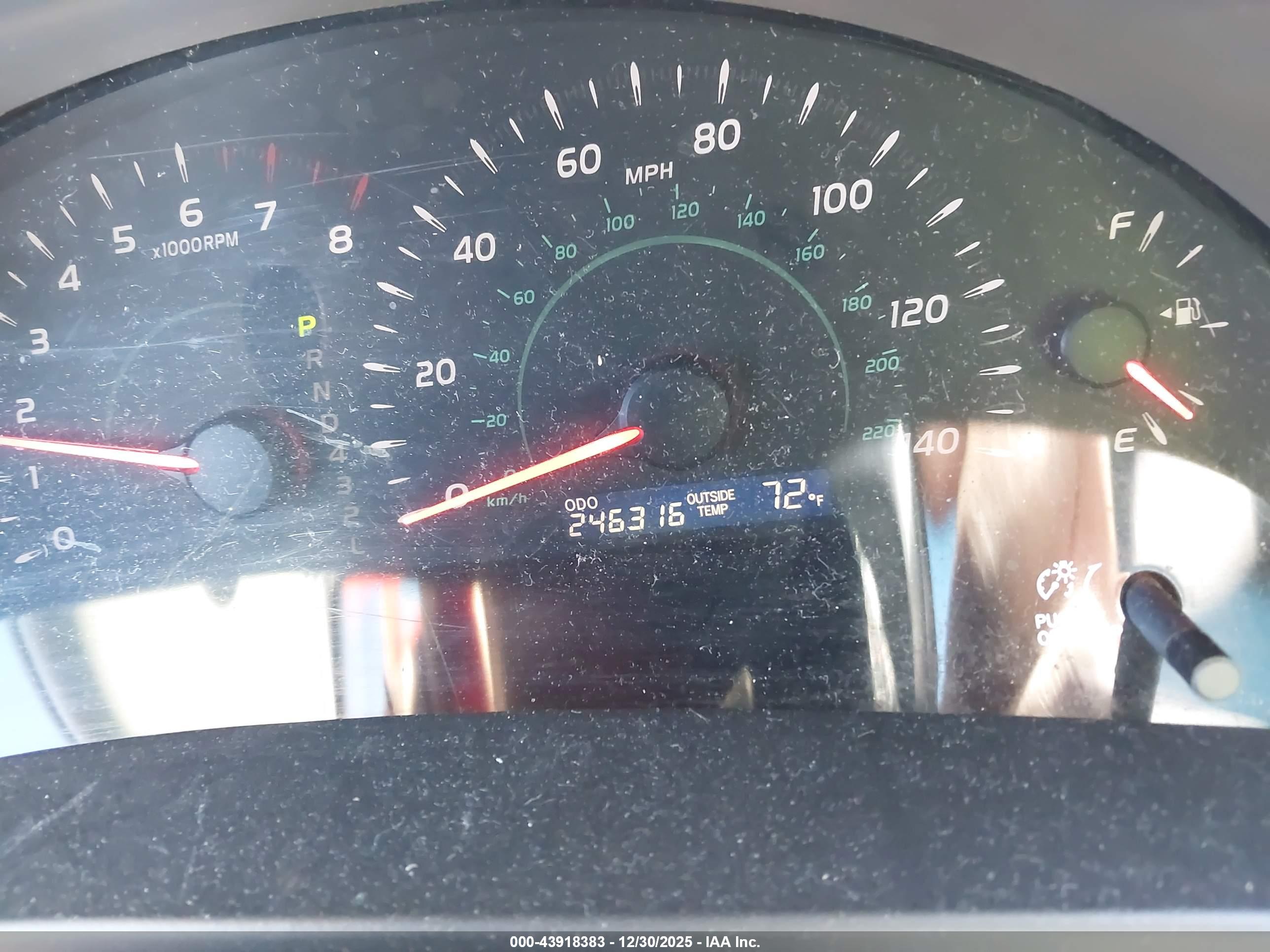 TOYOTA CAMRY image 7