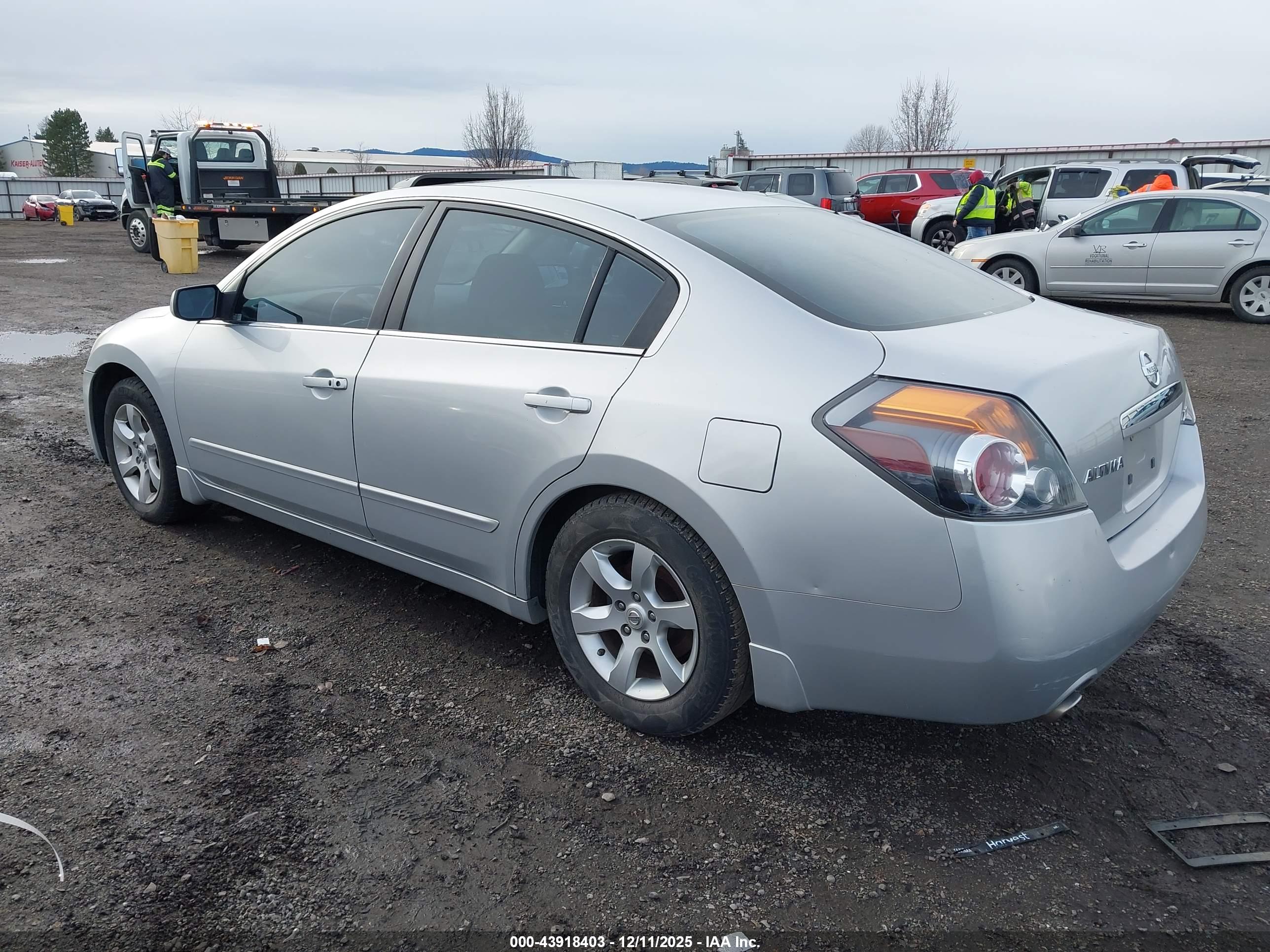 NISSAN ALTIMA image 3