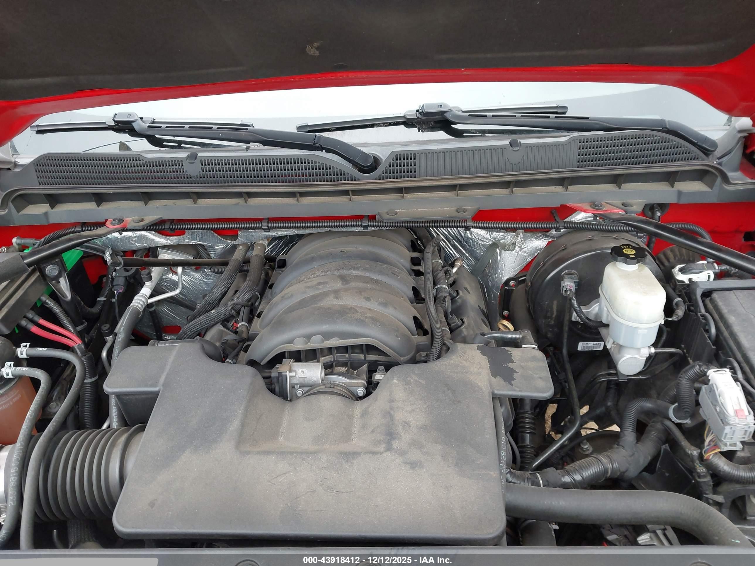 CHEVROLET SILVERADO image 10