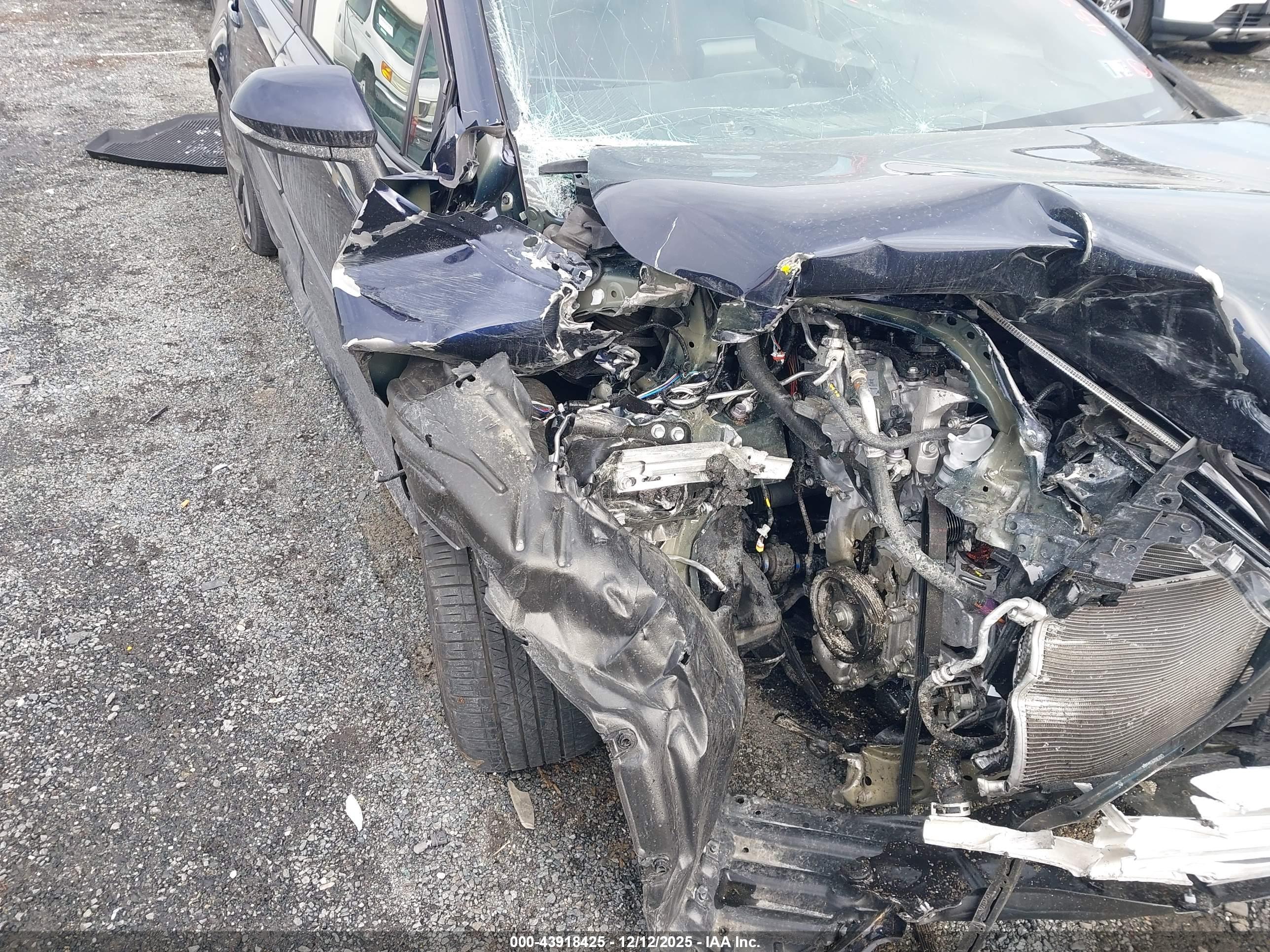 TOYOTA COROLLA image 6