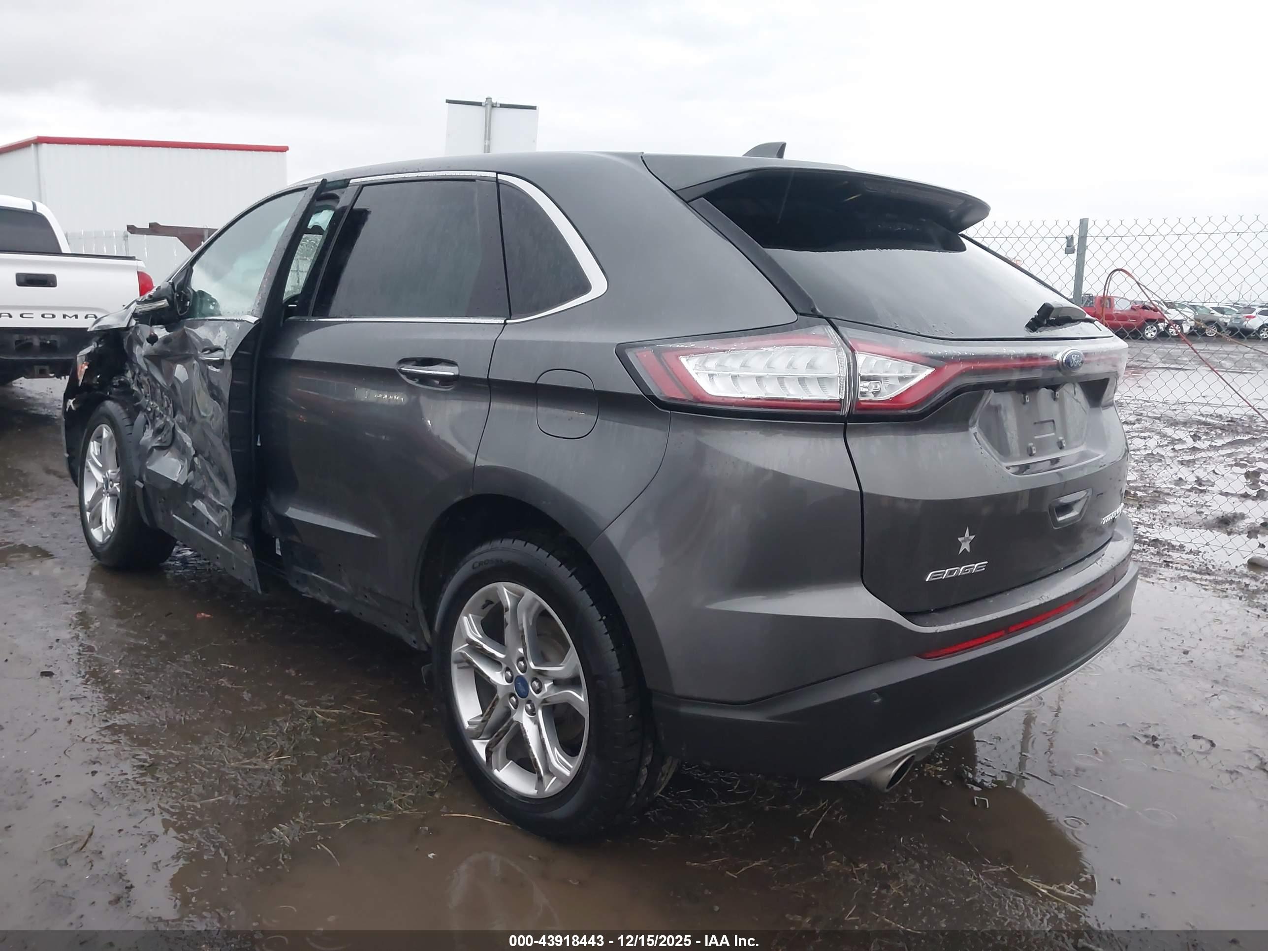 FORD EDGE image 3