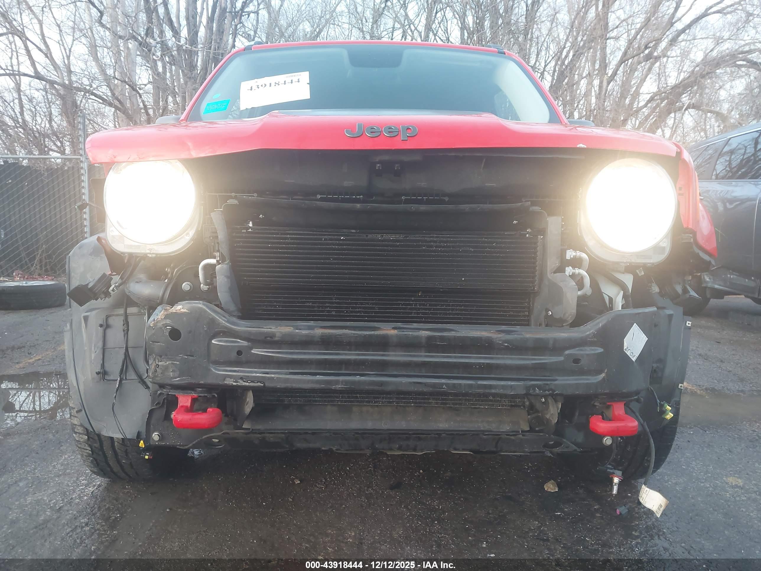 JEEP RENEGADE image 6