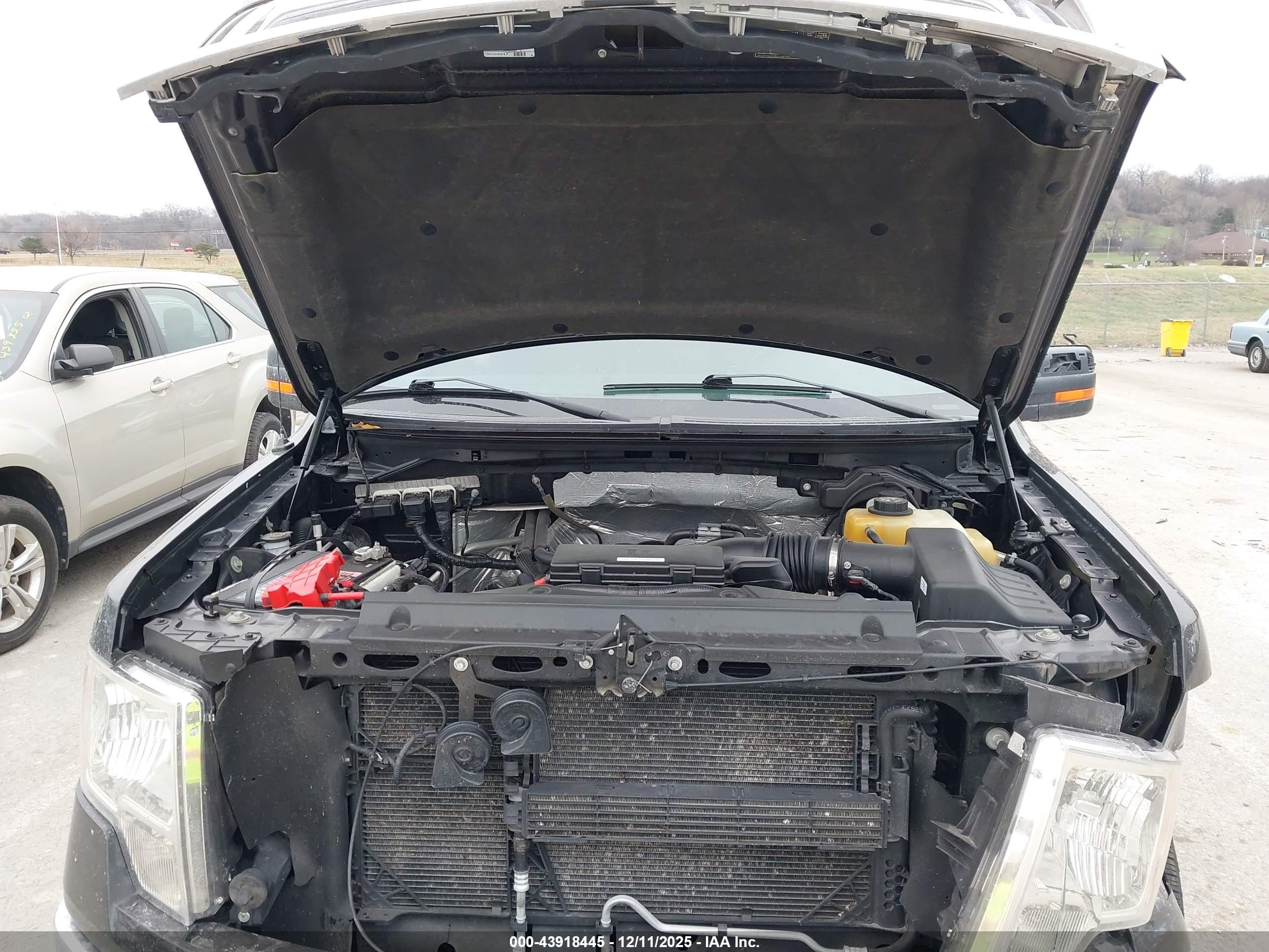 FORD F-150 image 10