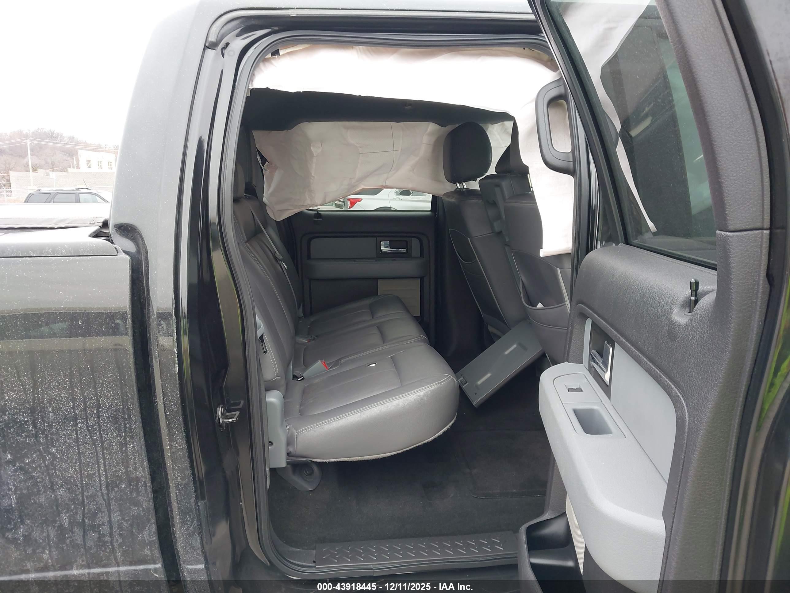 FORD F-150 image 8
