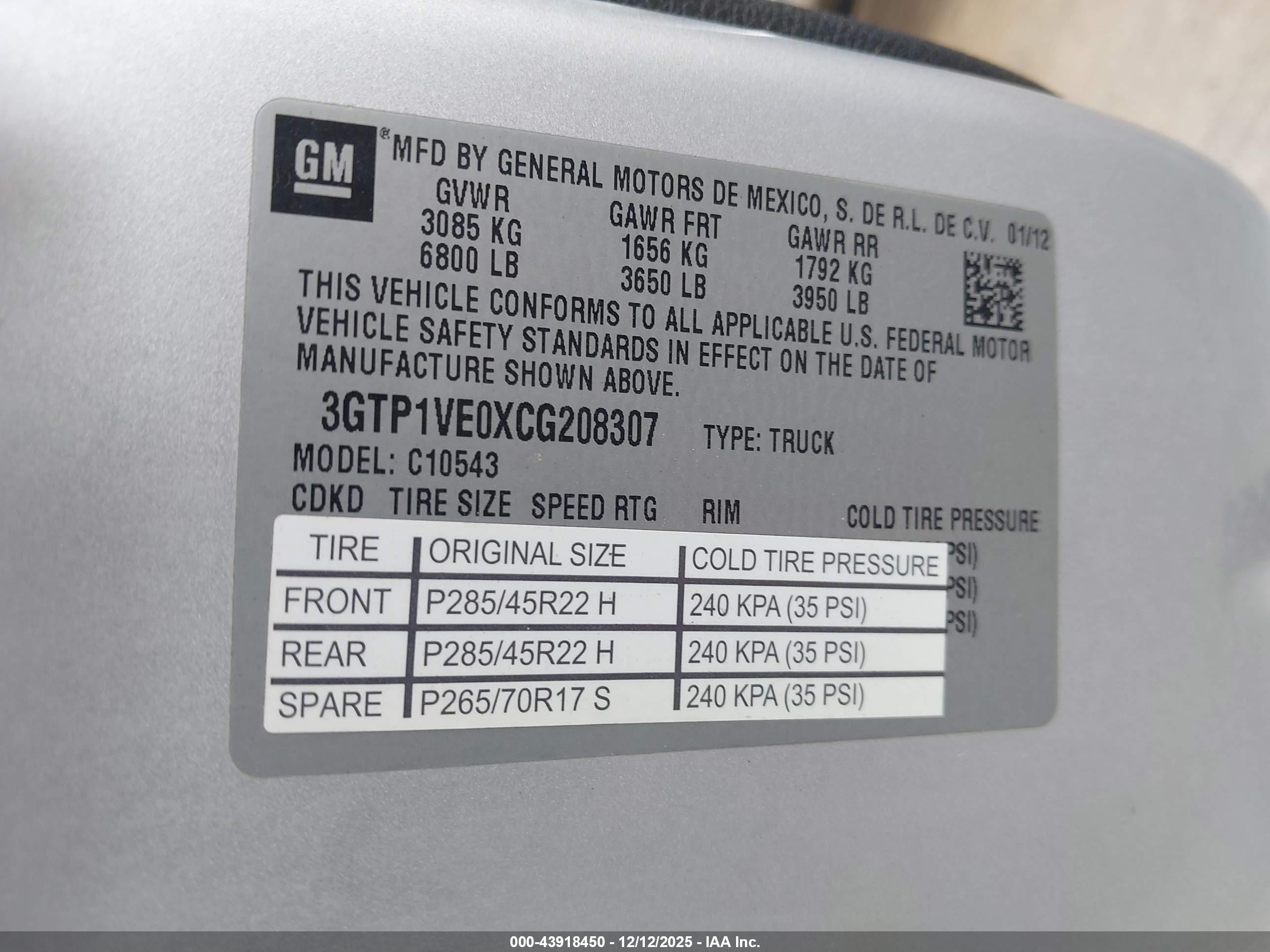 GMC SIERRA image 9