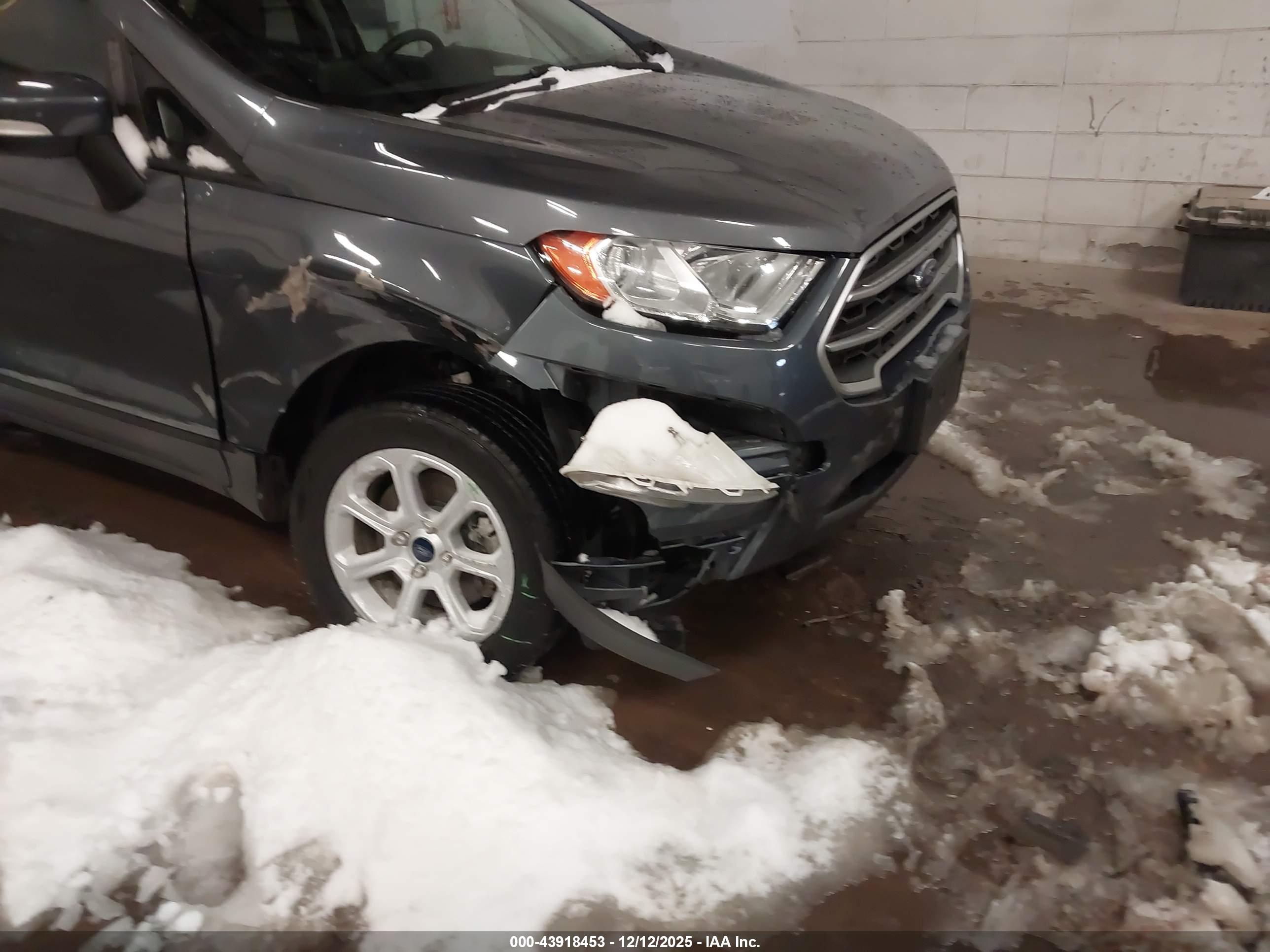 FORD ECOSPORT image 6