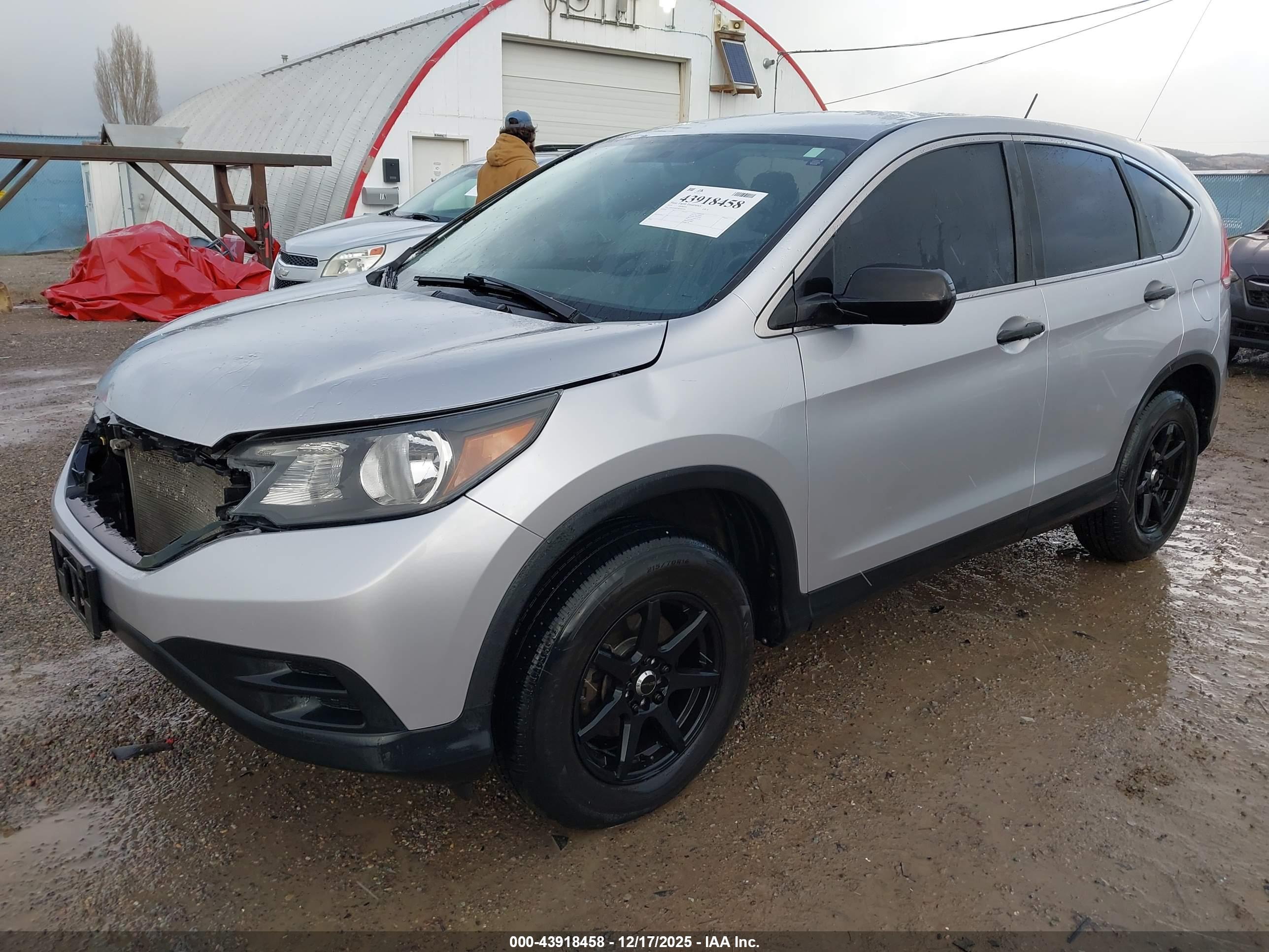 HONDA CR-V image 2
