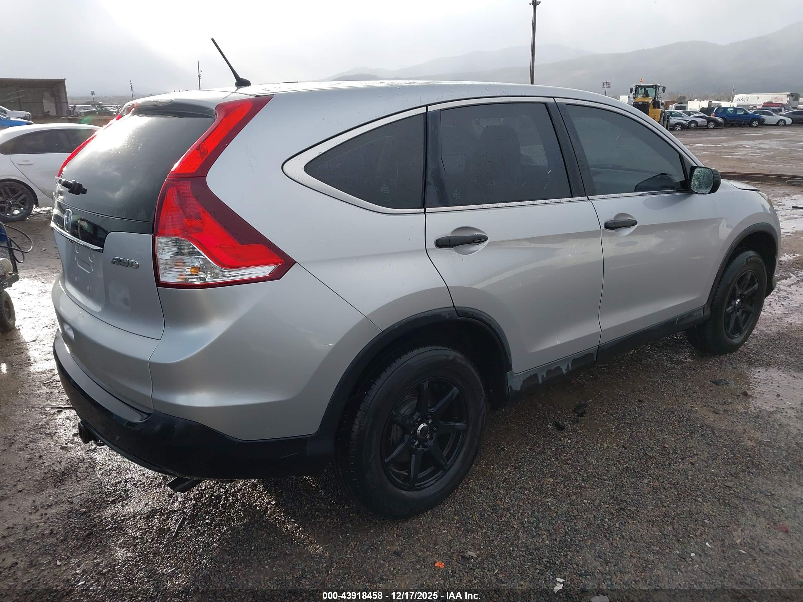 HONDA CR-V image 4