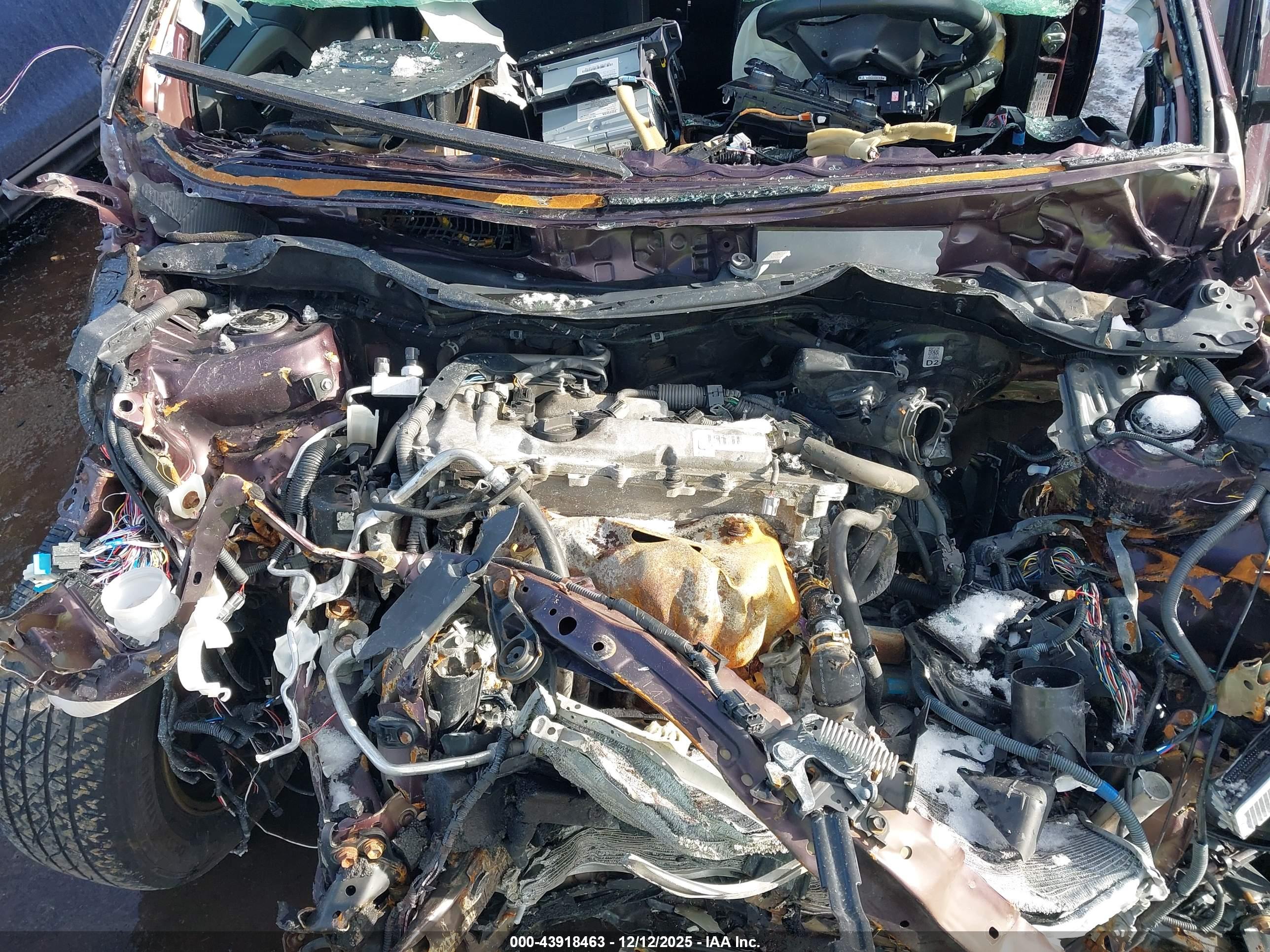 TOYOTA RAV4 image 10