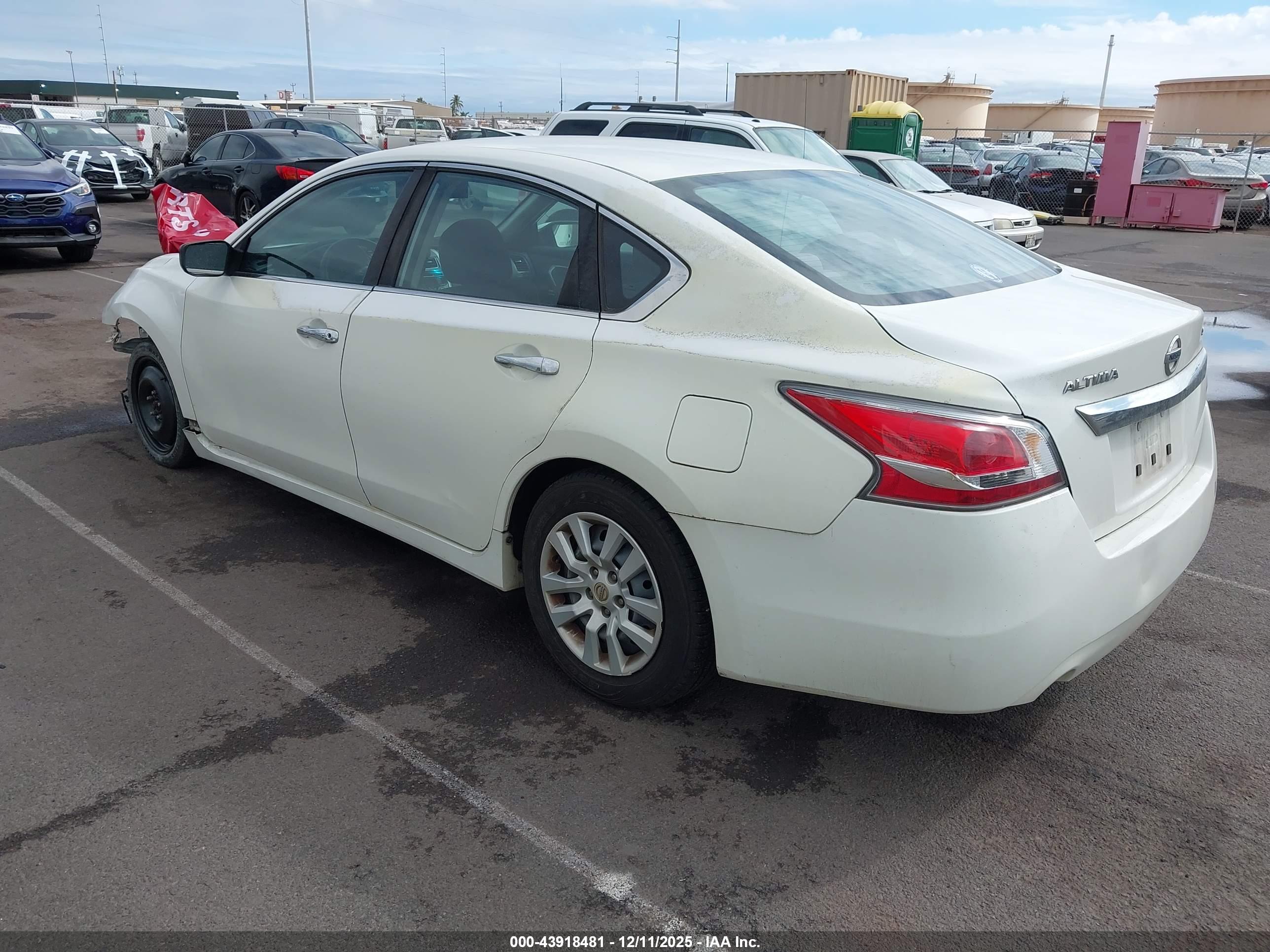 NISSAN ALTIMA image 3