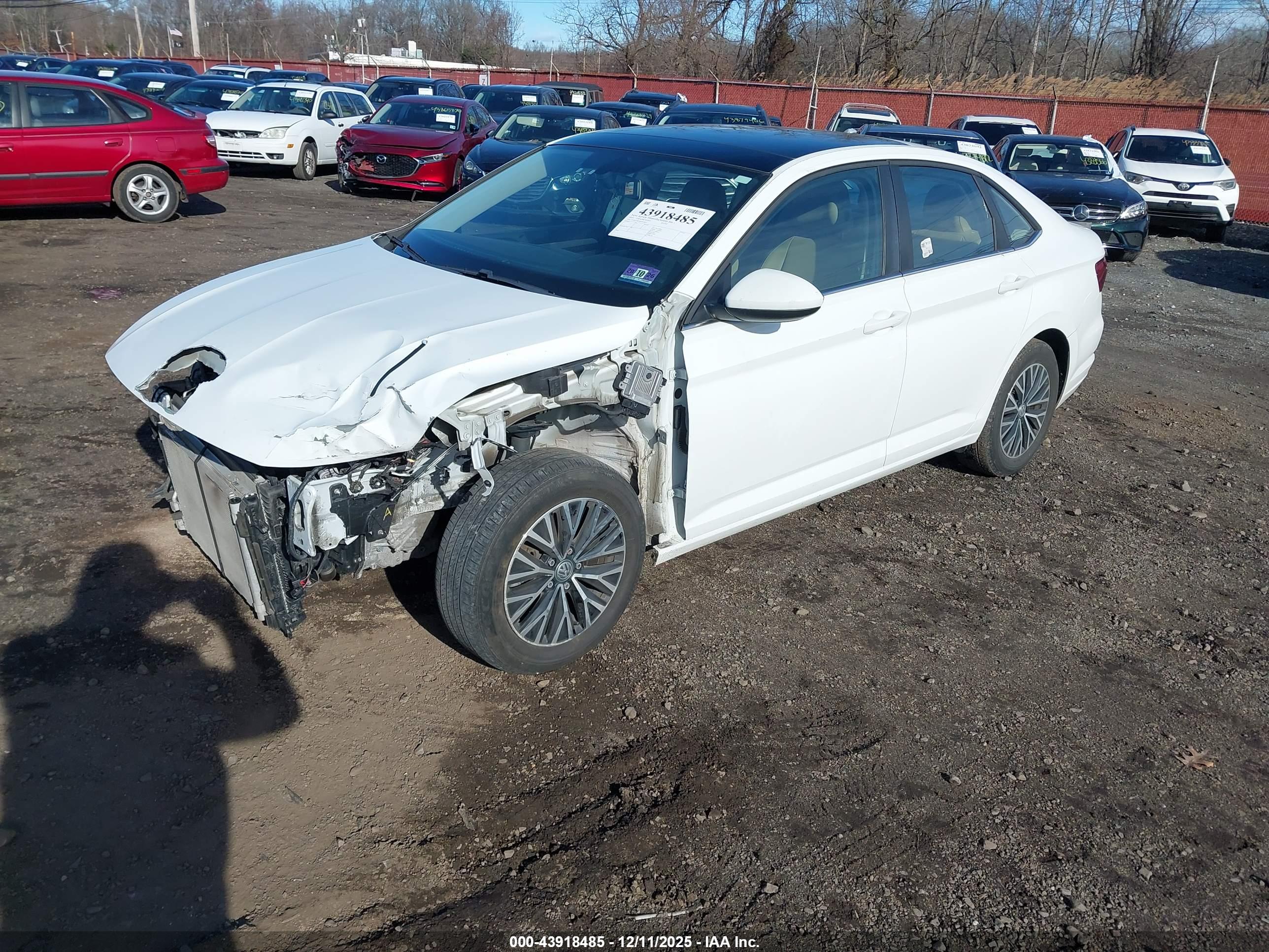 VOLKSWAGEN JETTA image 2