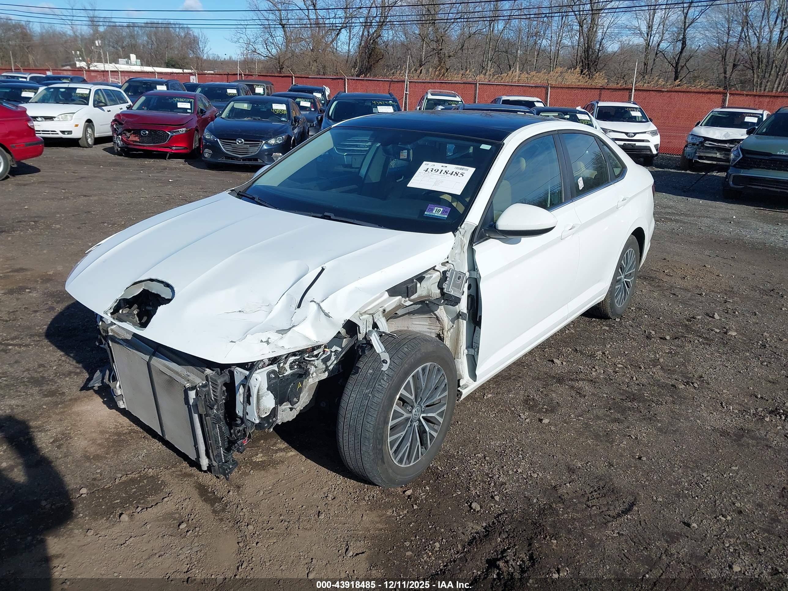 VOLKSWAGEN JETTA image 6