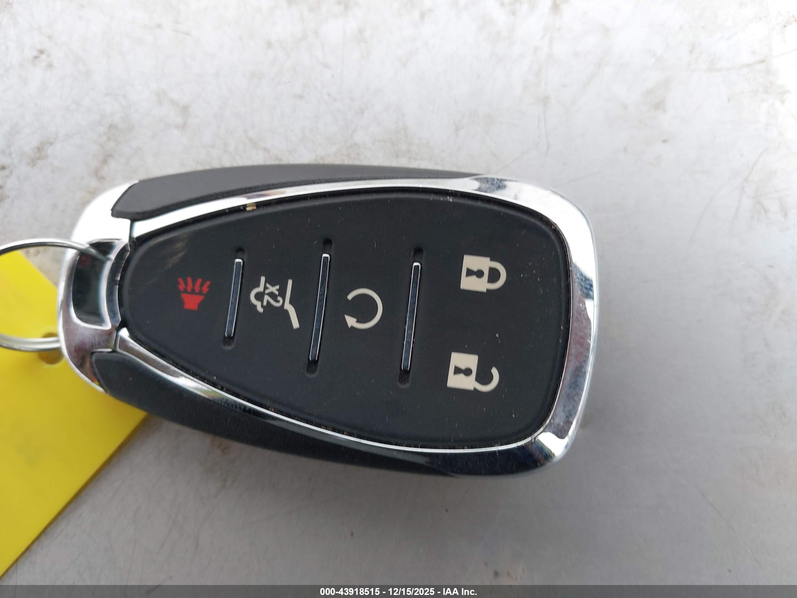 CHEVROLET EQUINOX image 11