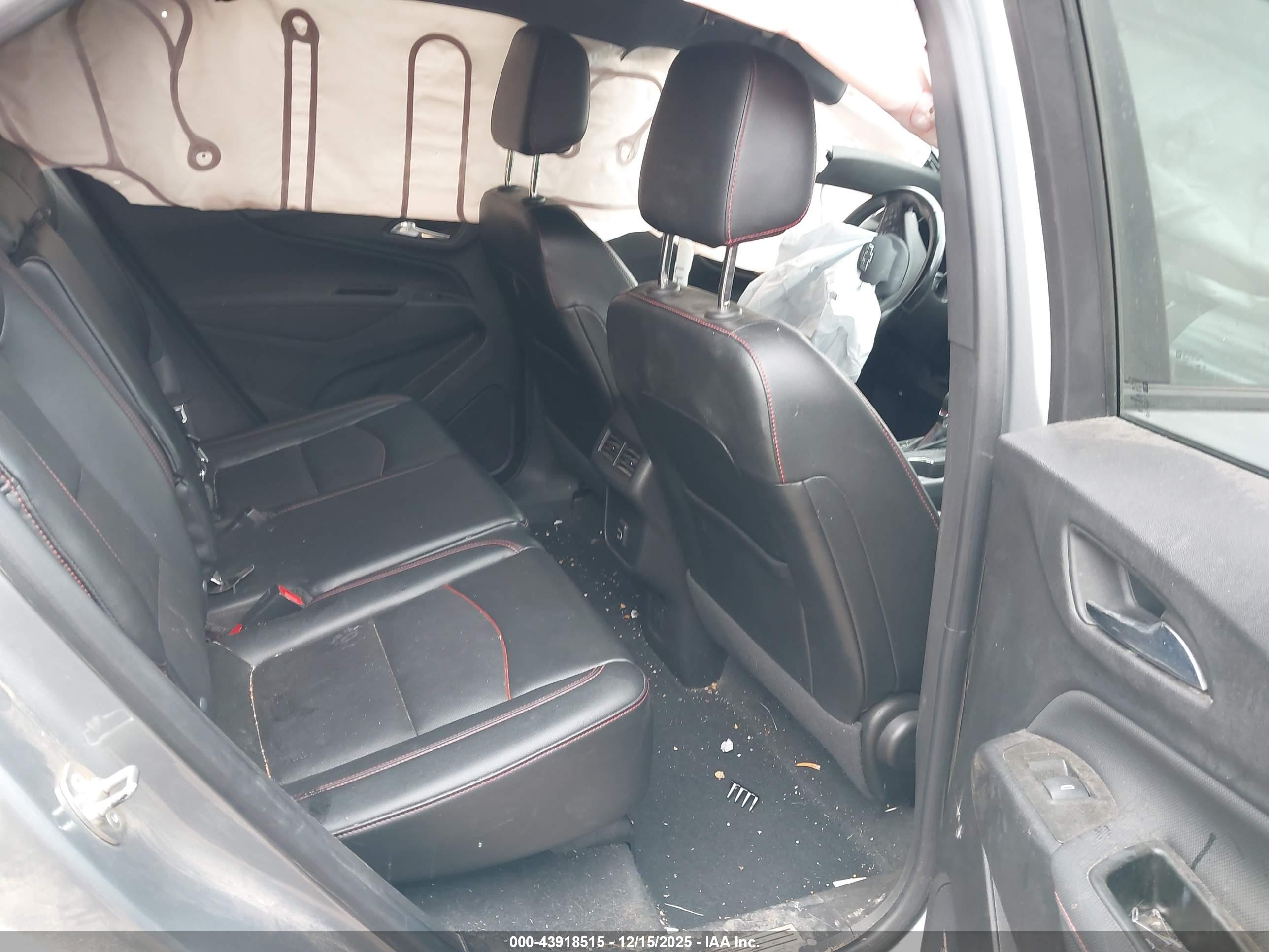 CHEVROLET EQUINOX image 8
