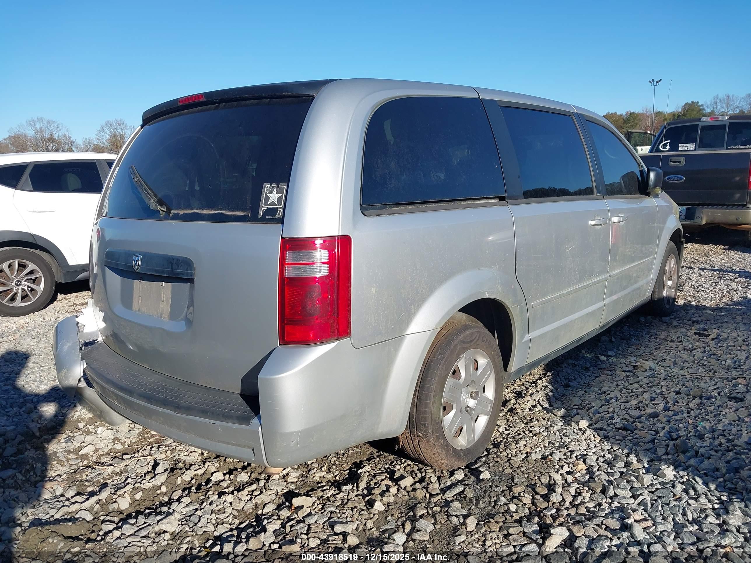 DODGE GRAND image 4