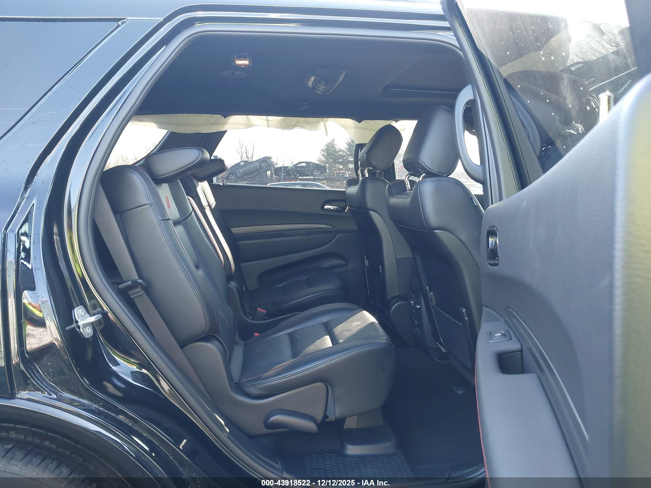 DODGE DURANGO image 8
