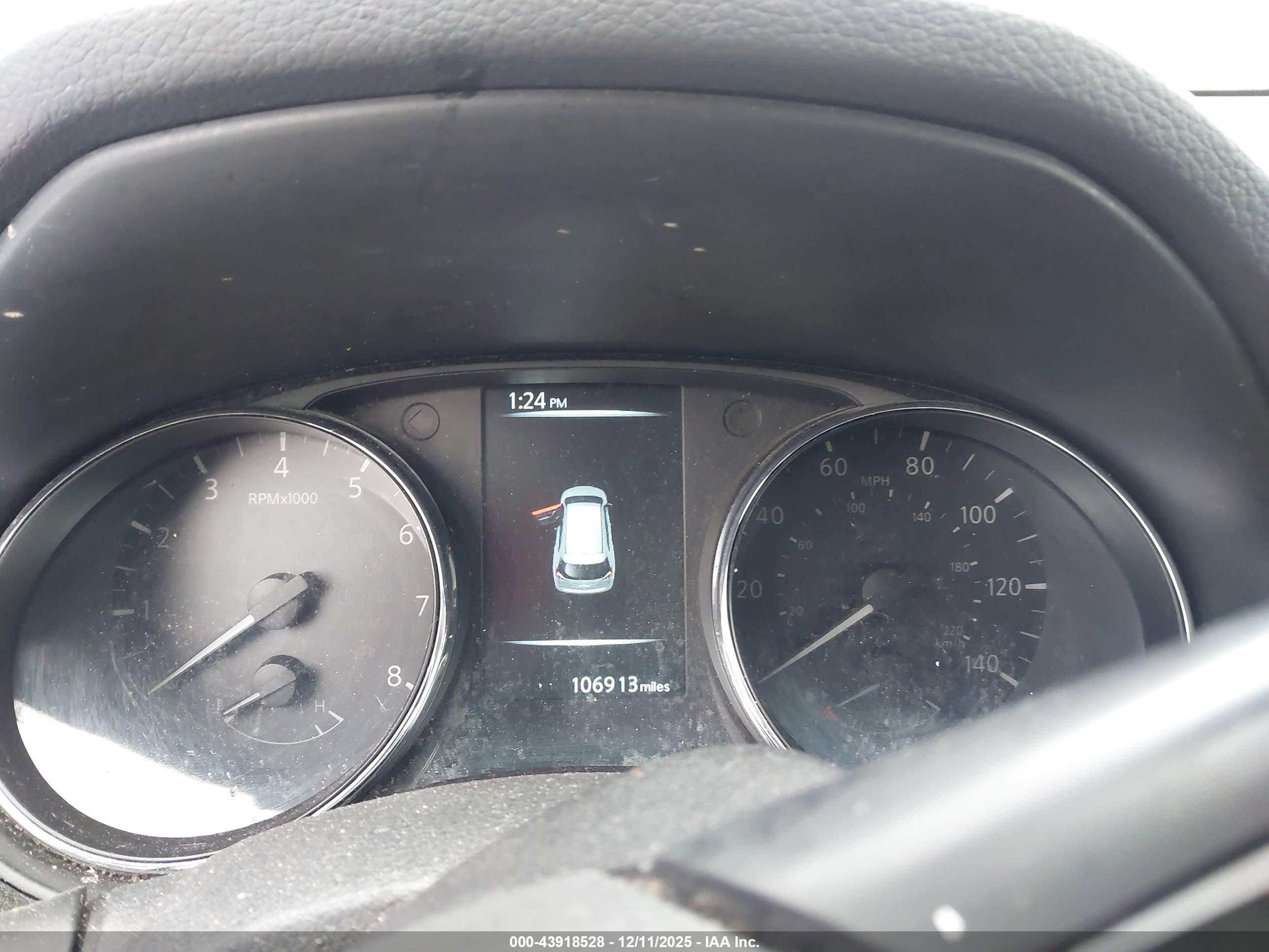 NISSAN ROGUE image 7
