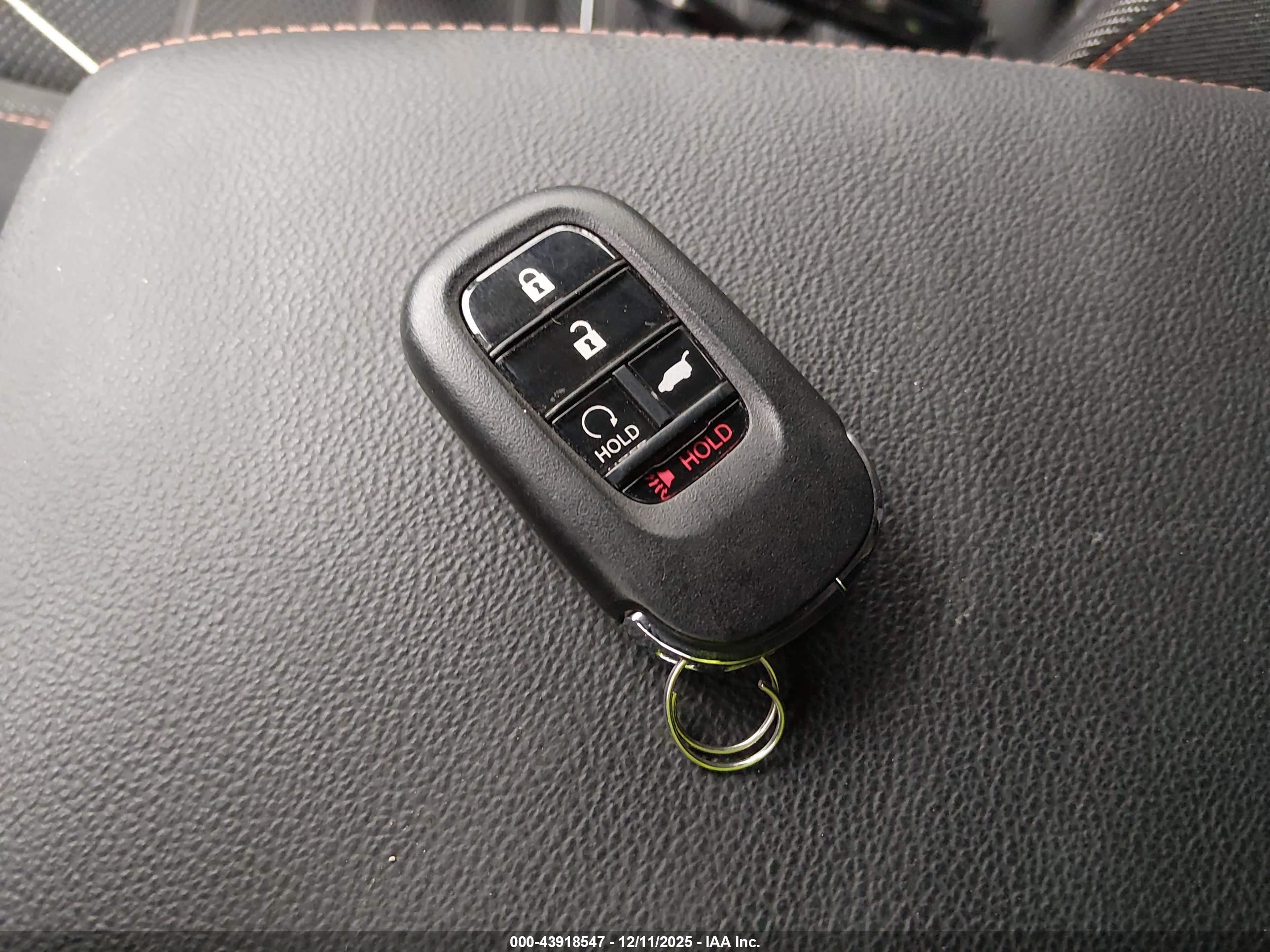 HONDA CR-V image 11