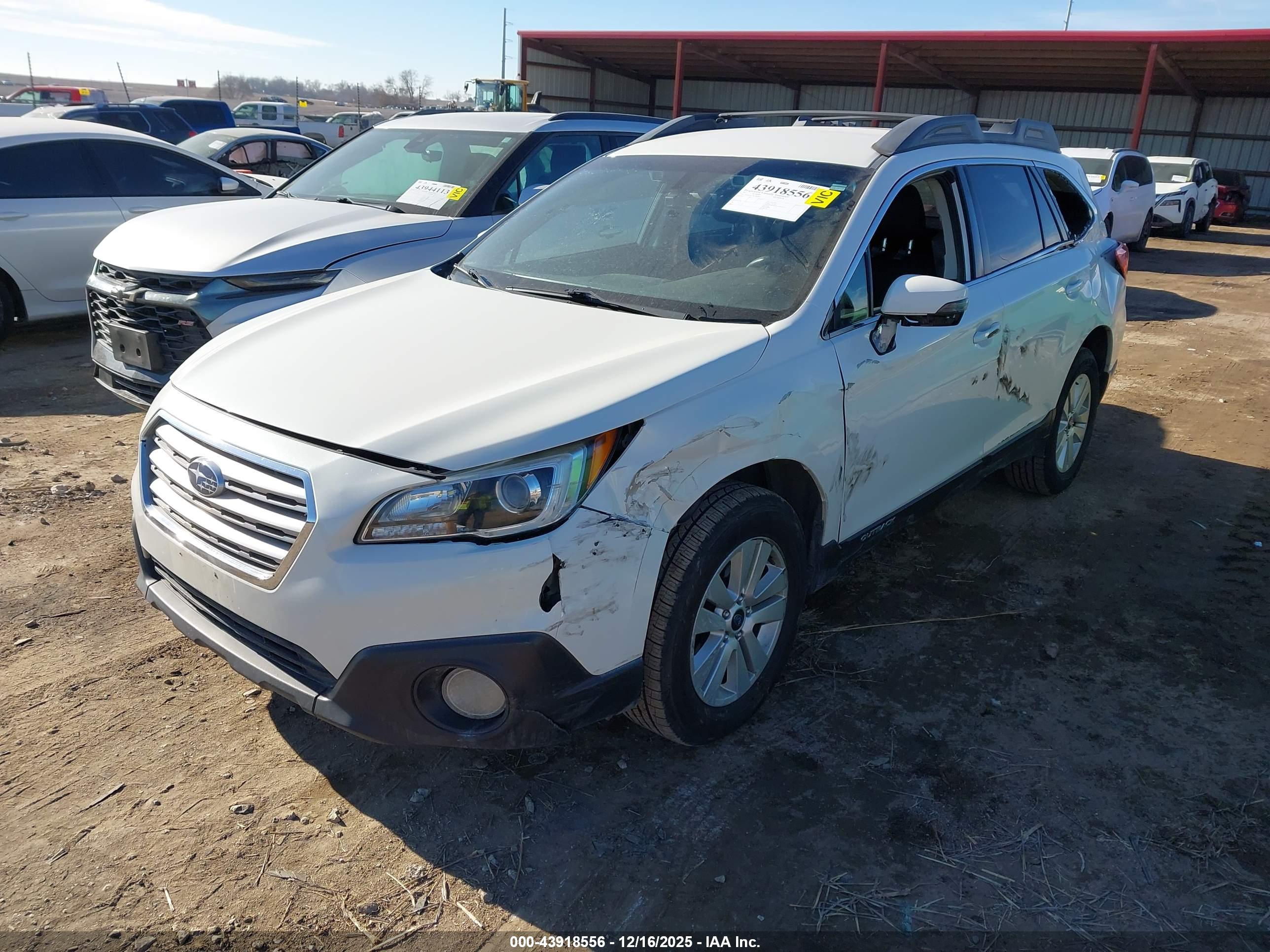SUBARU OUTBACK image 2