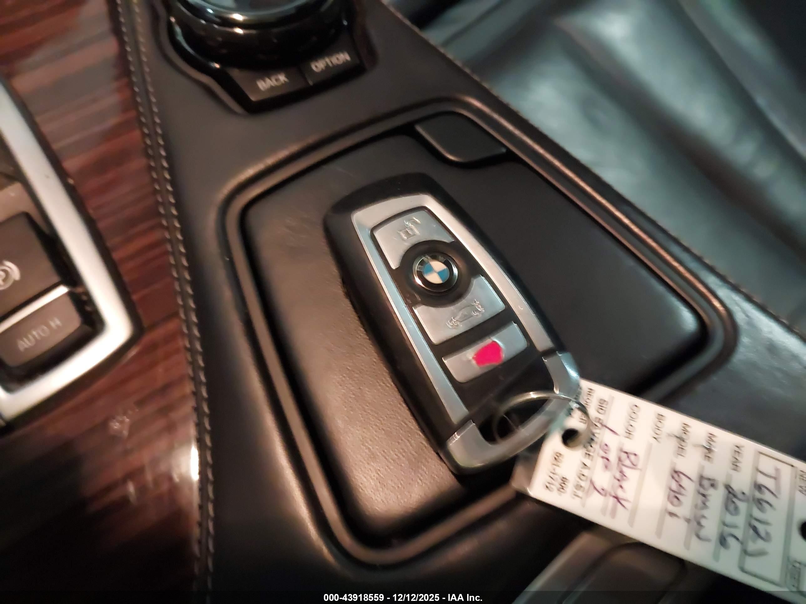 BMW 640I image 11