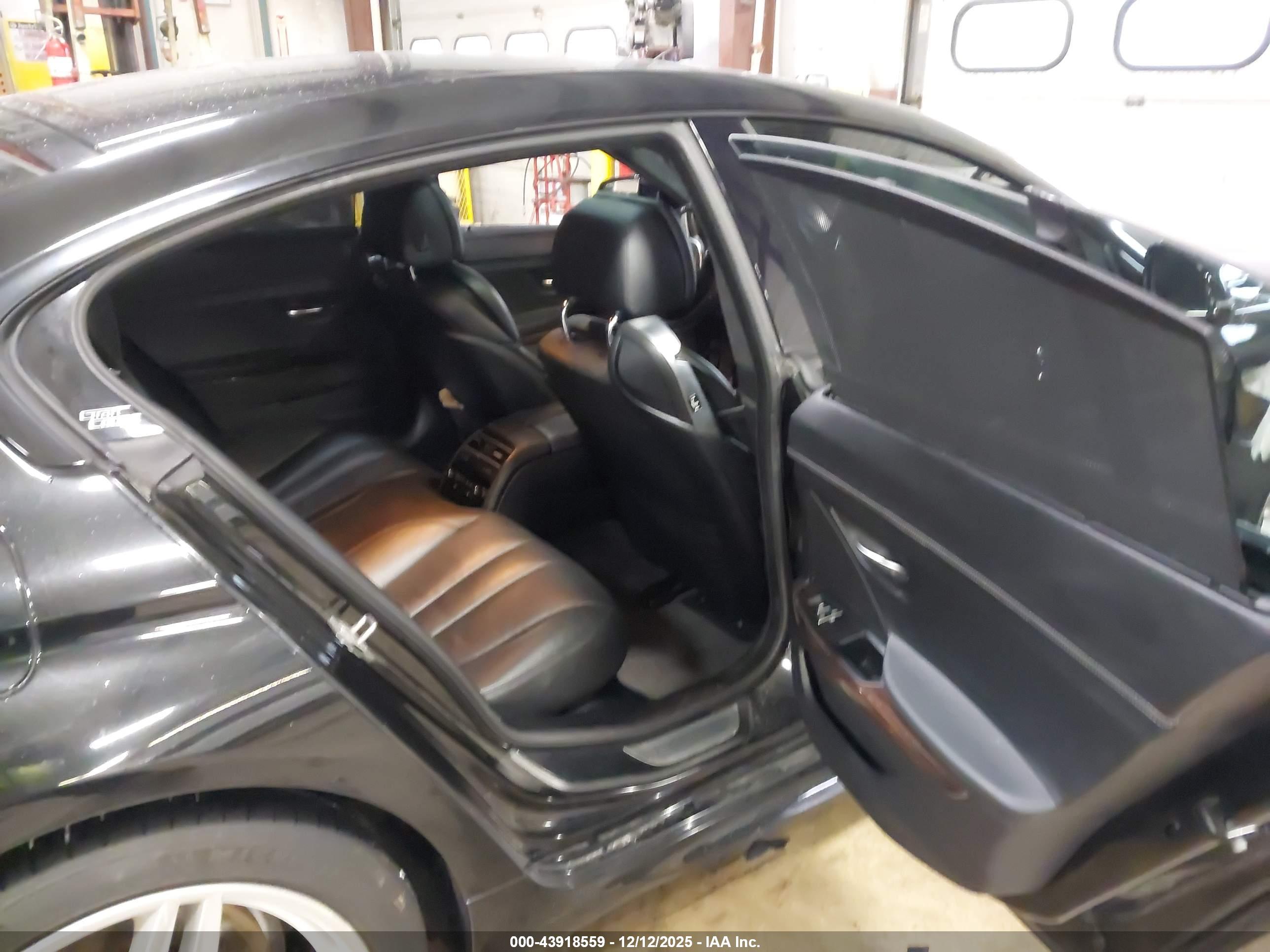 BMW 640I image 8