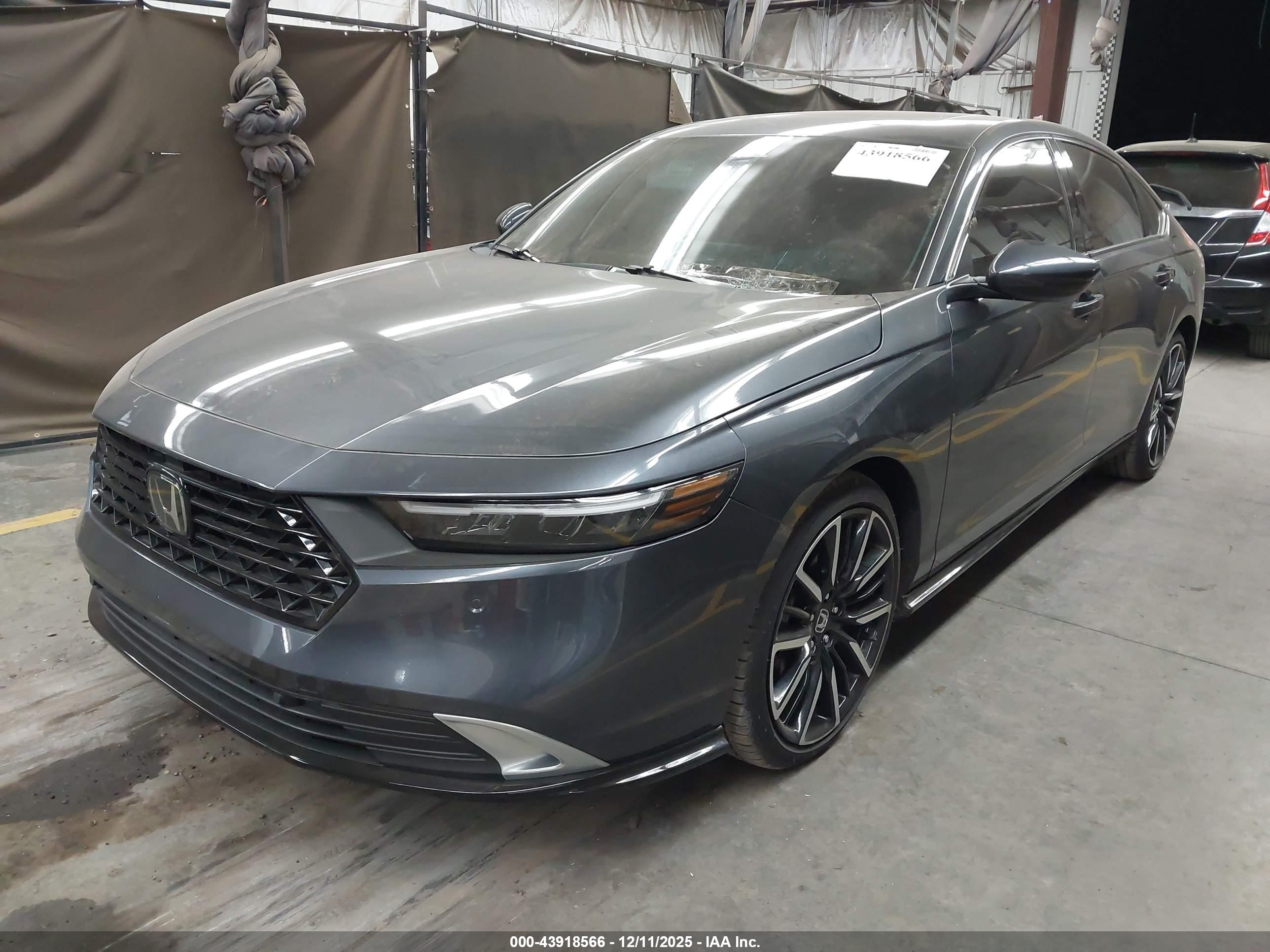 HONDA ACCORD image 2