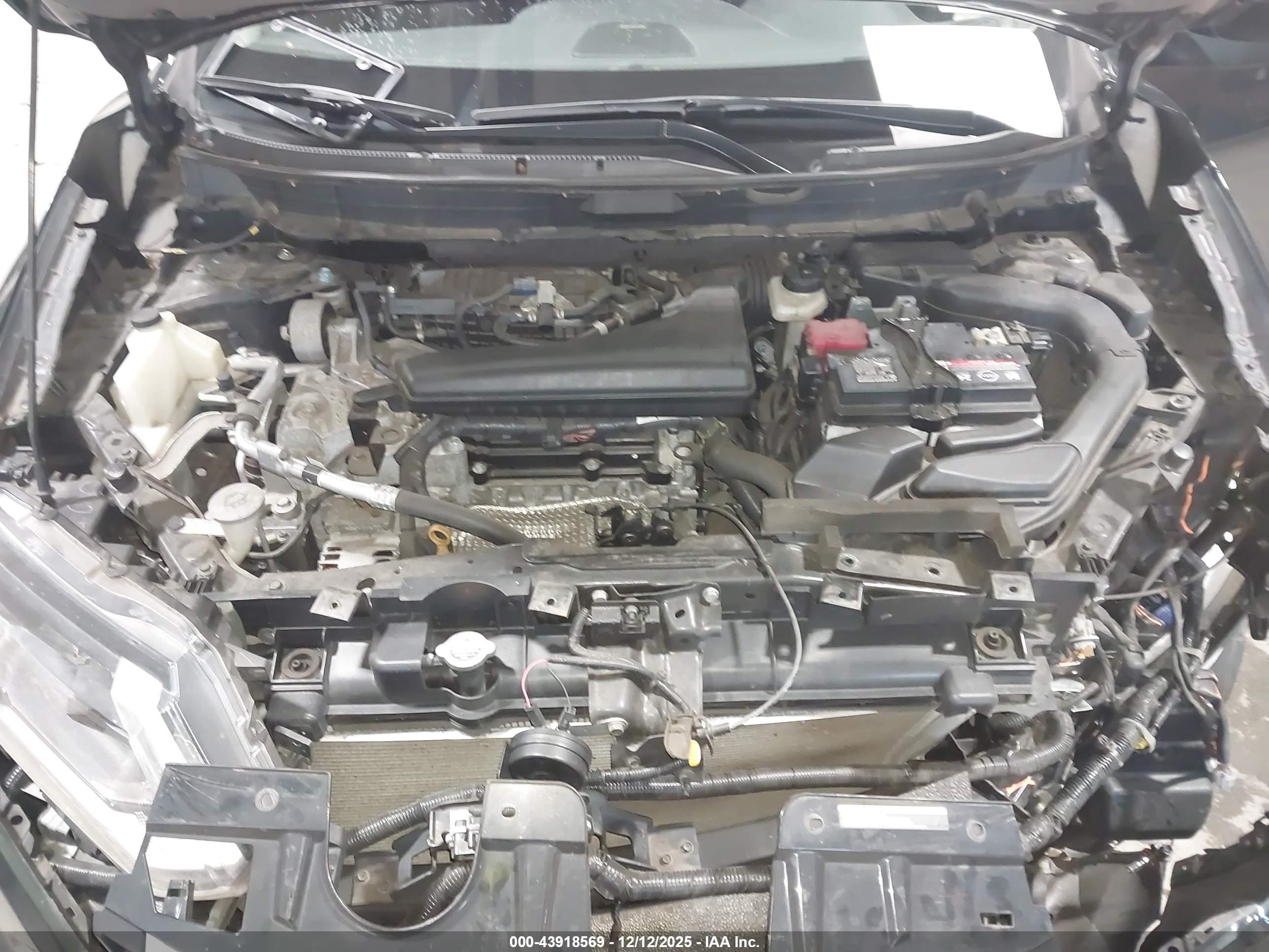 NISSAN ROGUE image 10