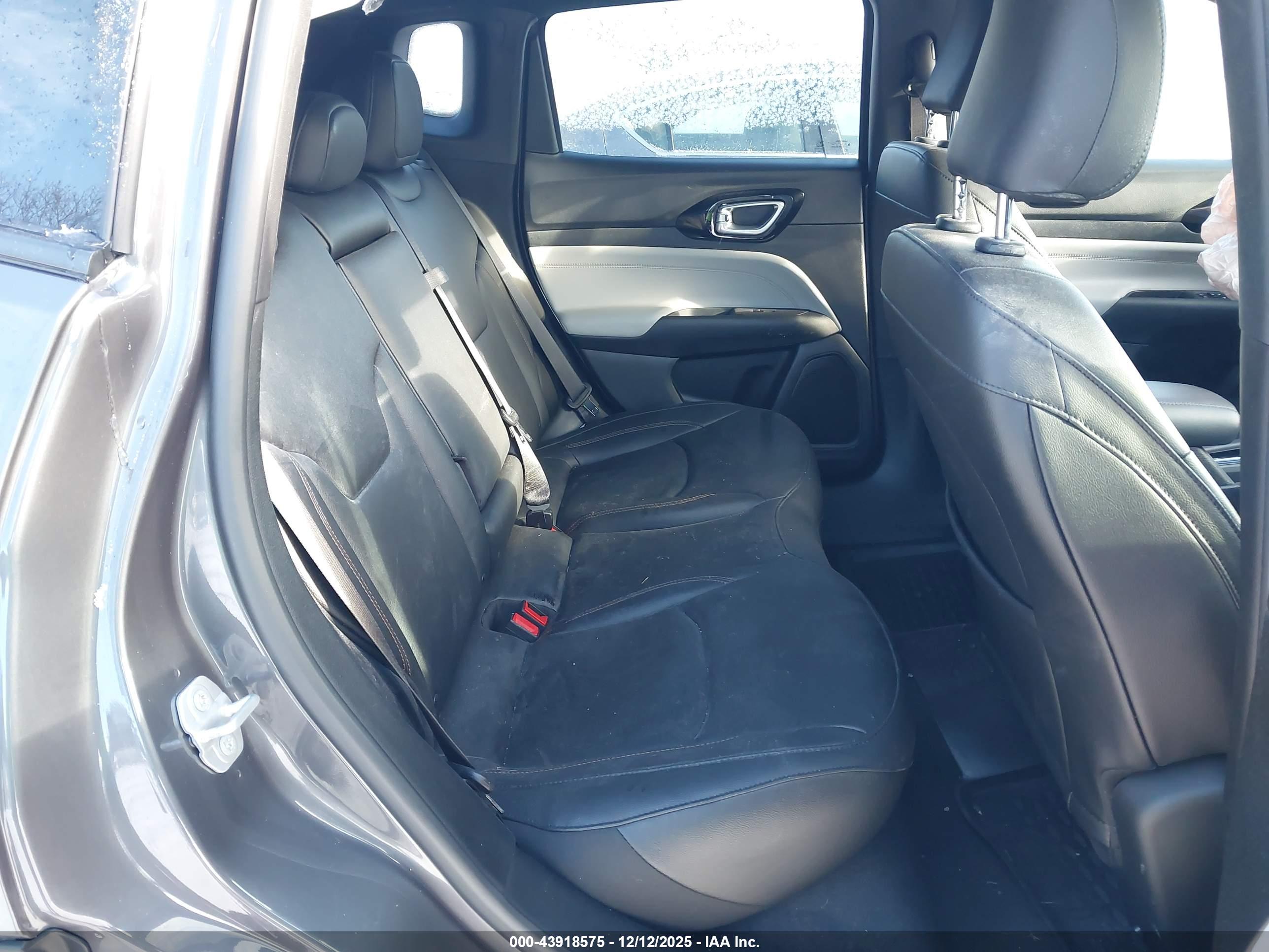 JEEP COMPASS image 8