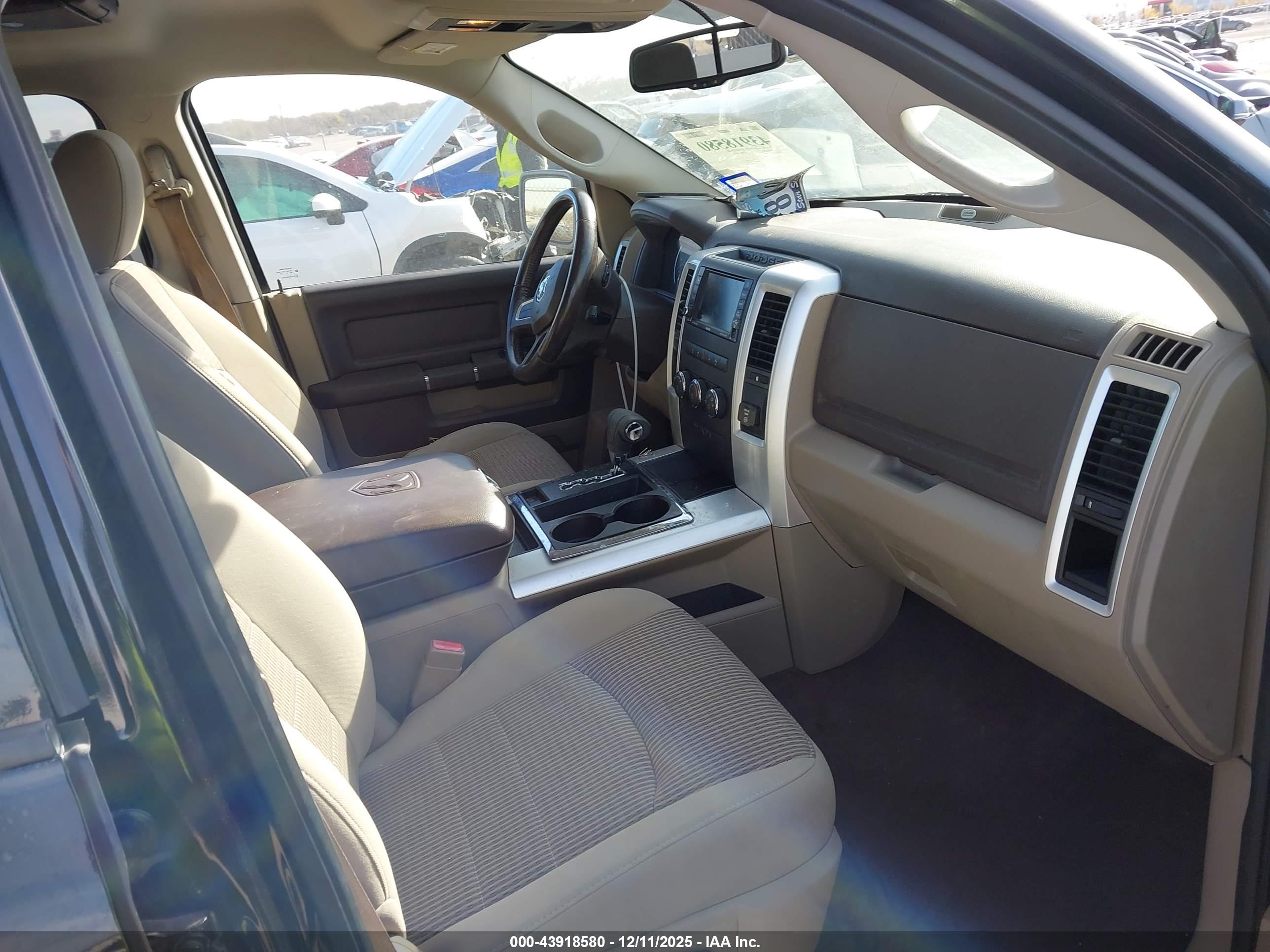 DODGE RAM image 5