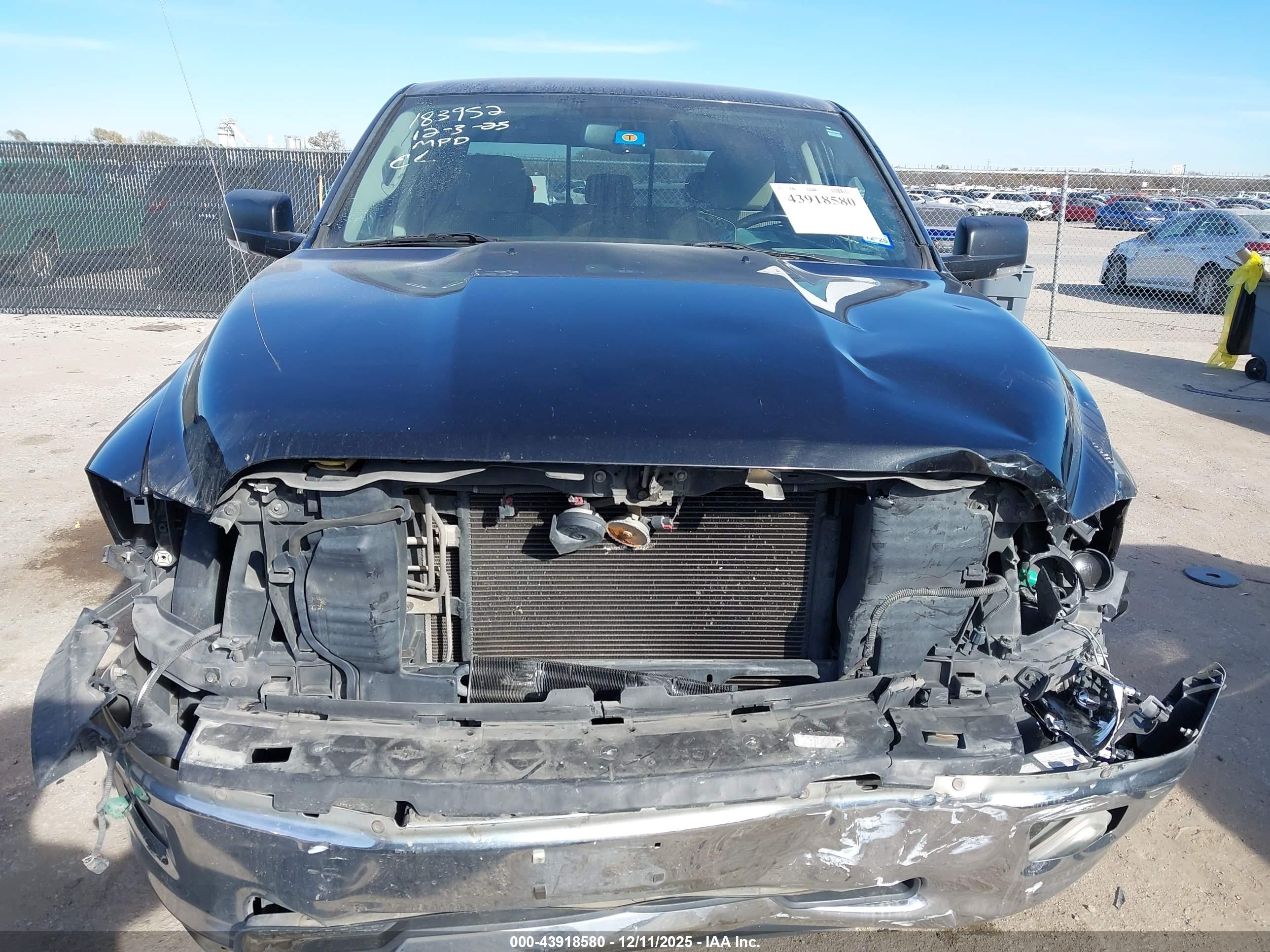 DODGE RAM image 6
