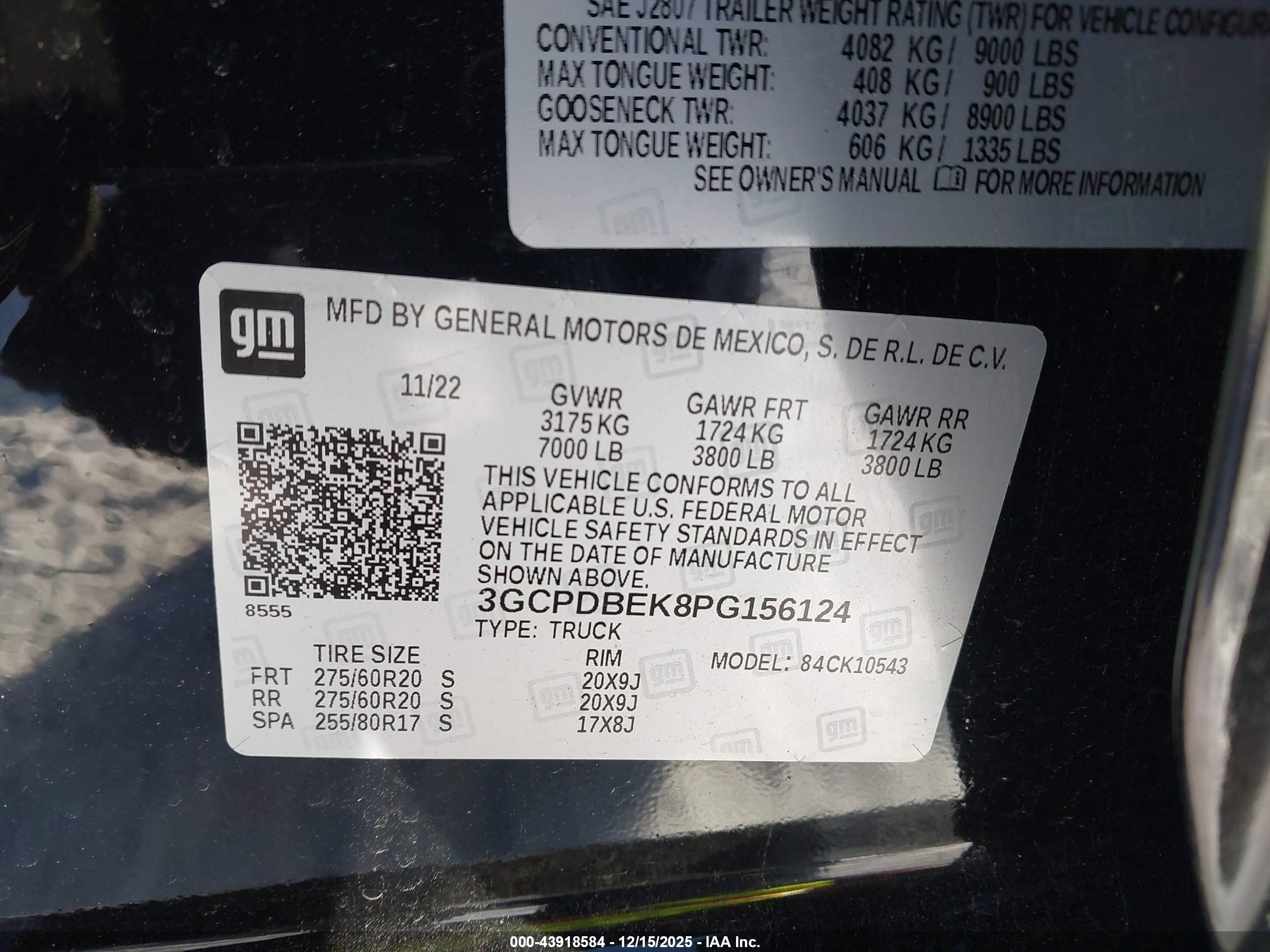 CHEVROLET SILVERADO image 9
