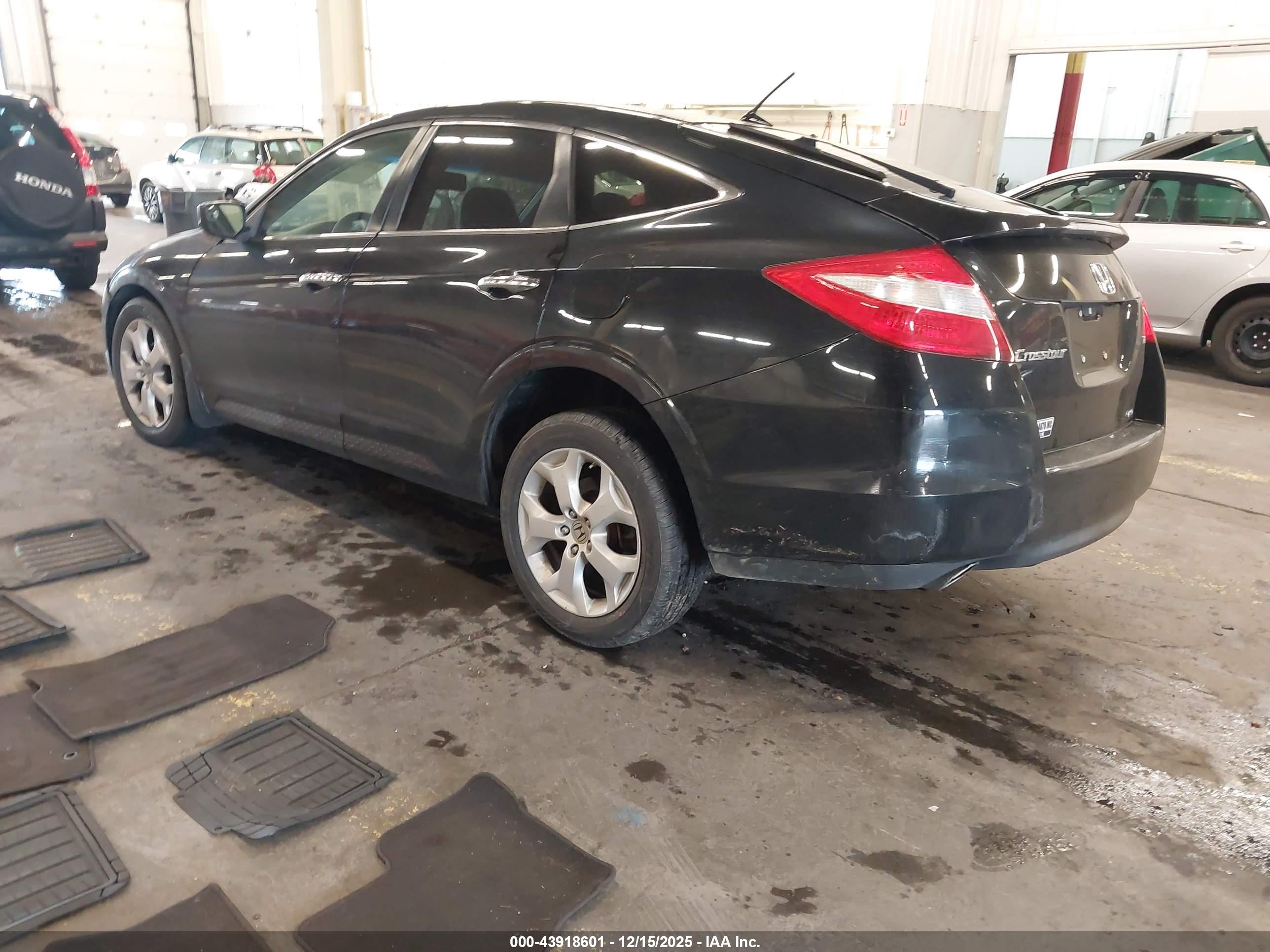HONDA CROSSTOUR image 3