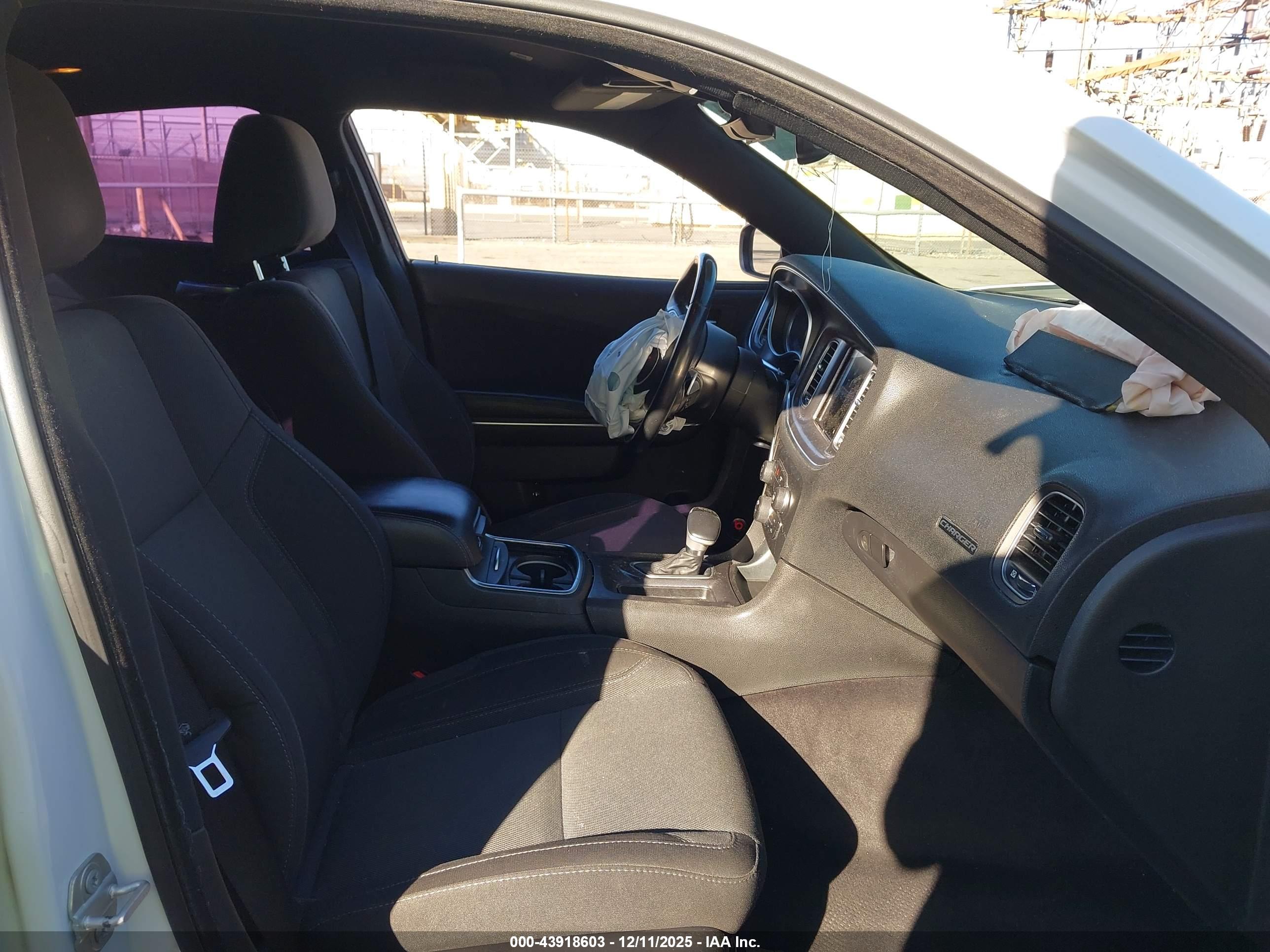 DODGE CHARGER image 5