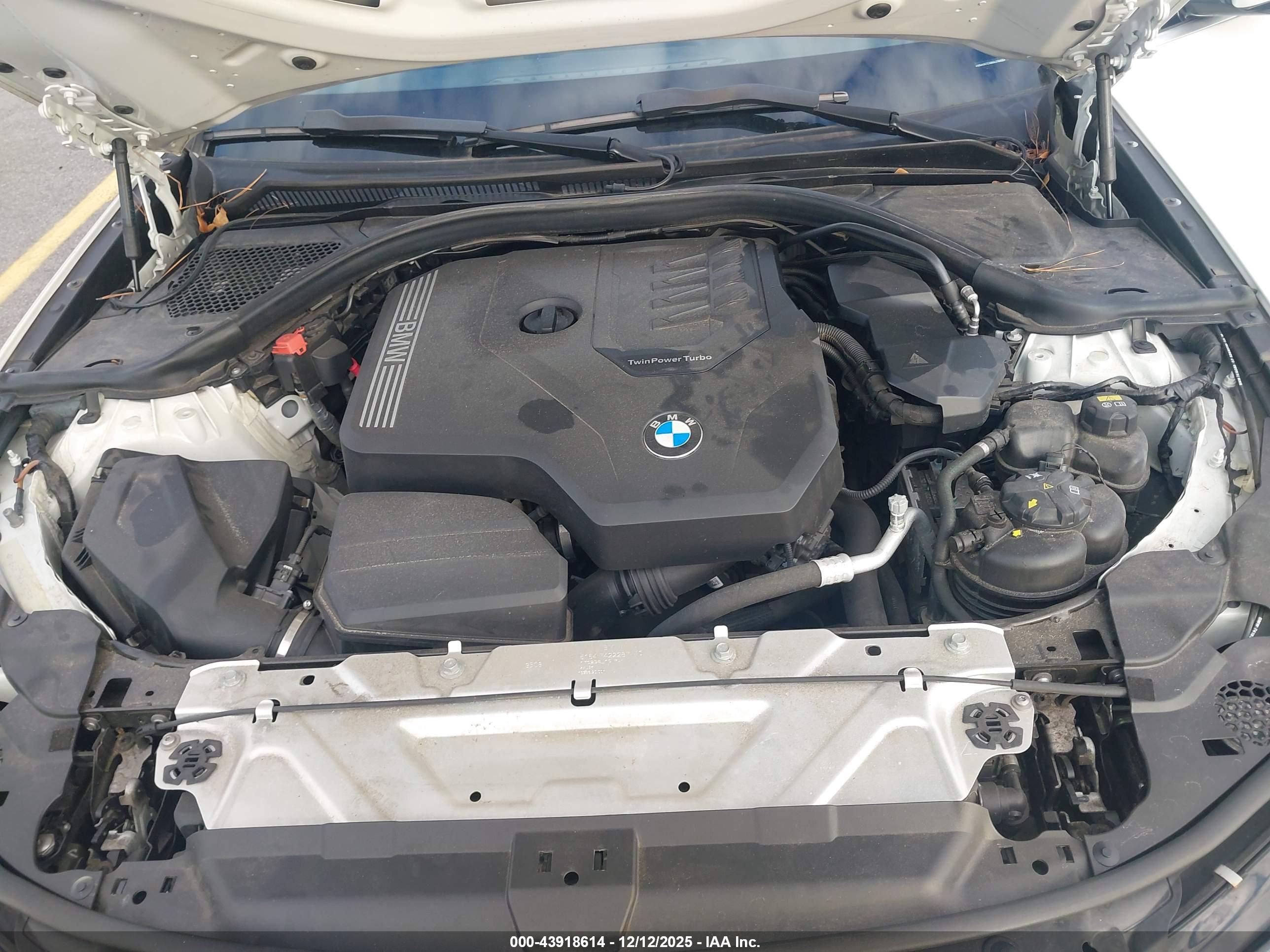 BMW 330I image 10