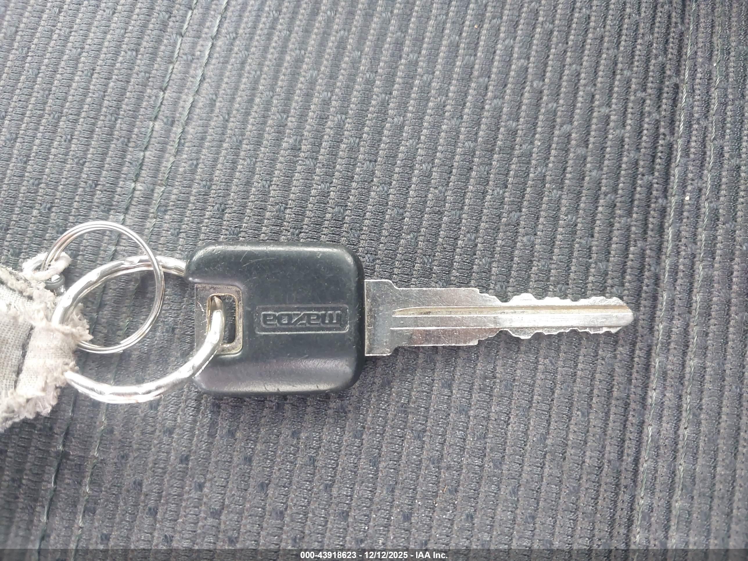 MAZDA MX-5 image 11