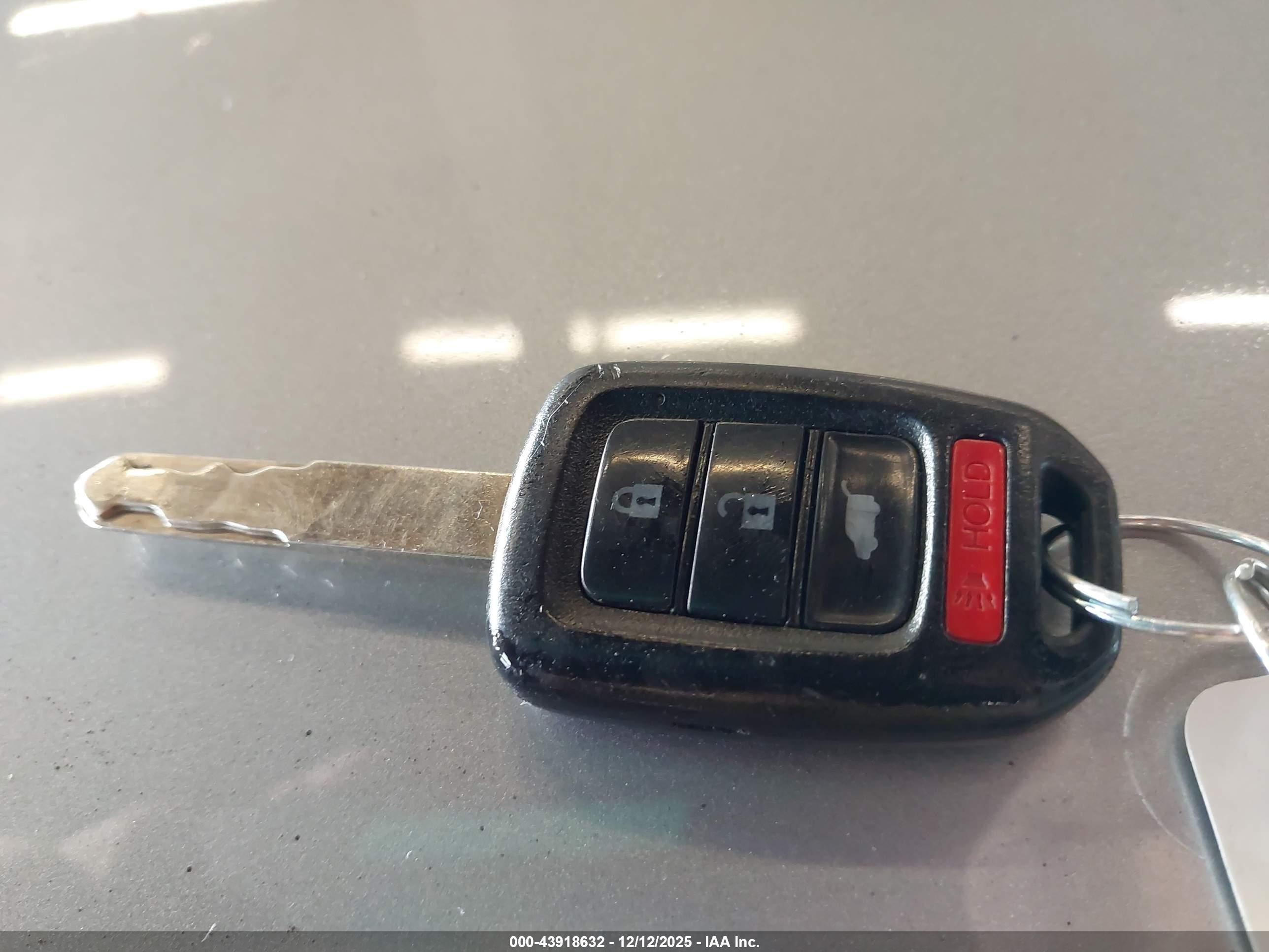 HONDA CIVIC image 11