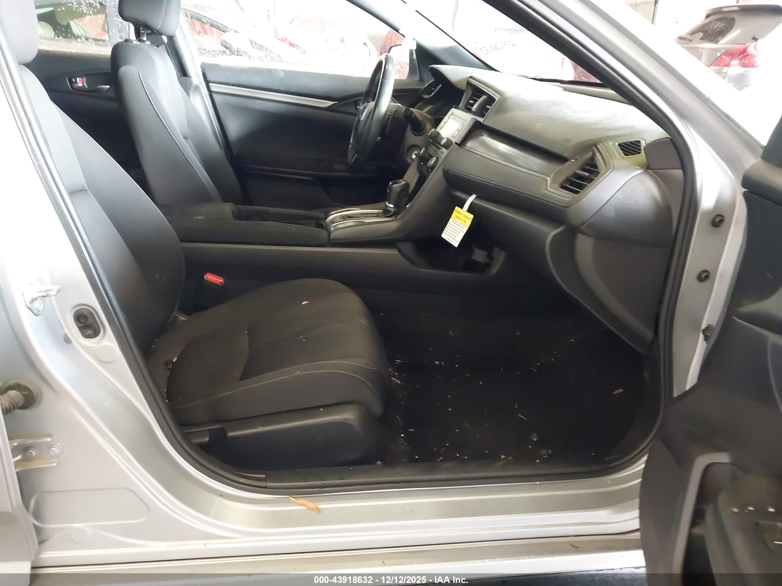 HONDA CIVIC image 5