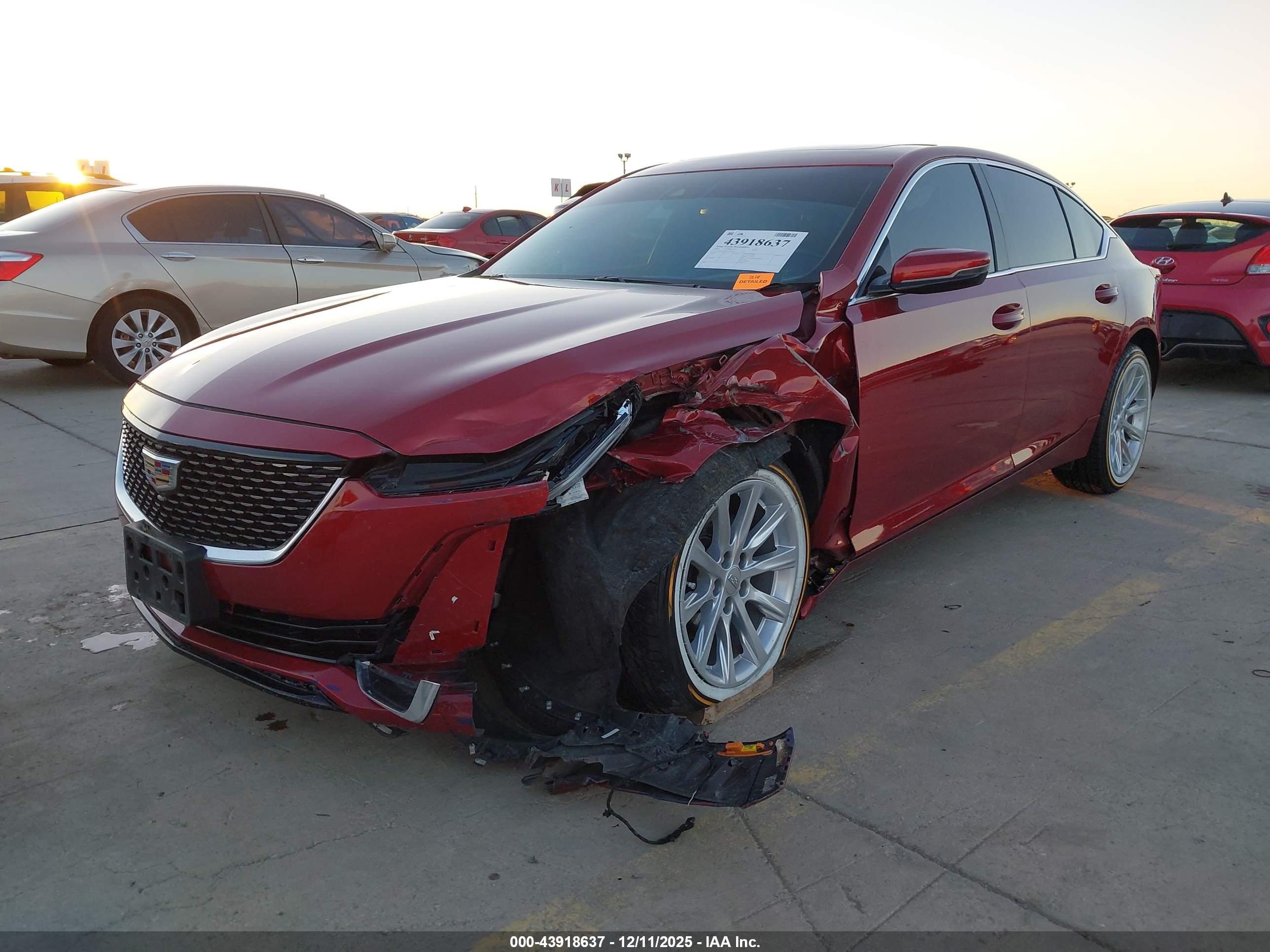 CADILLAC CT5 image 2