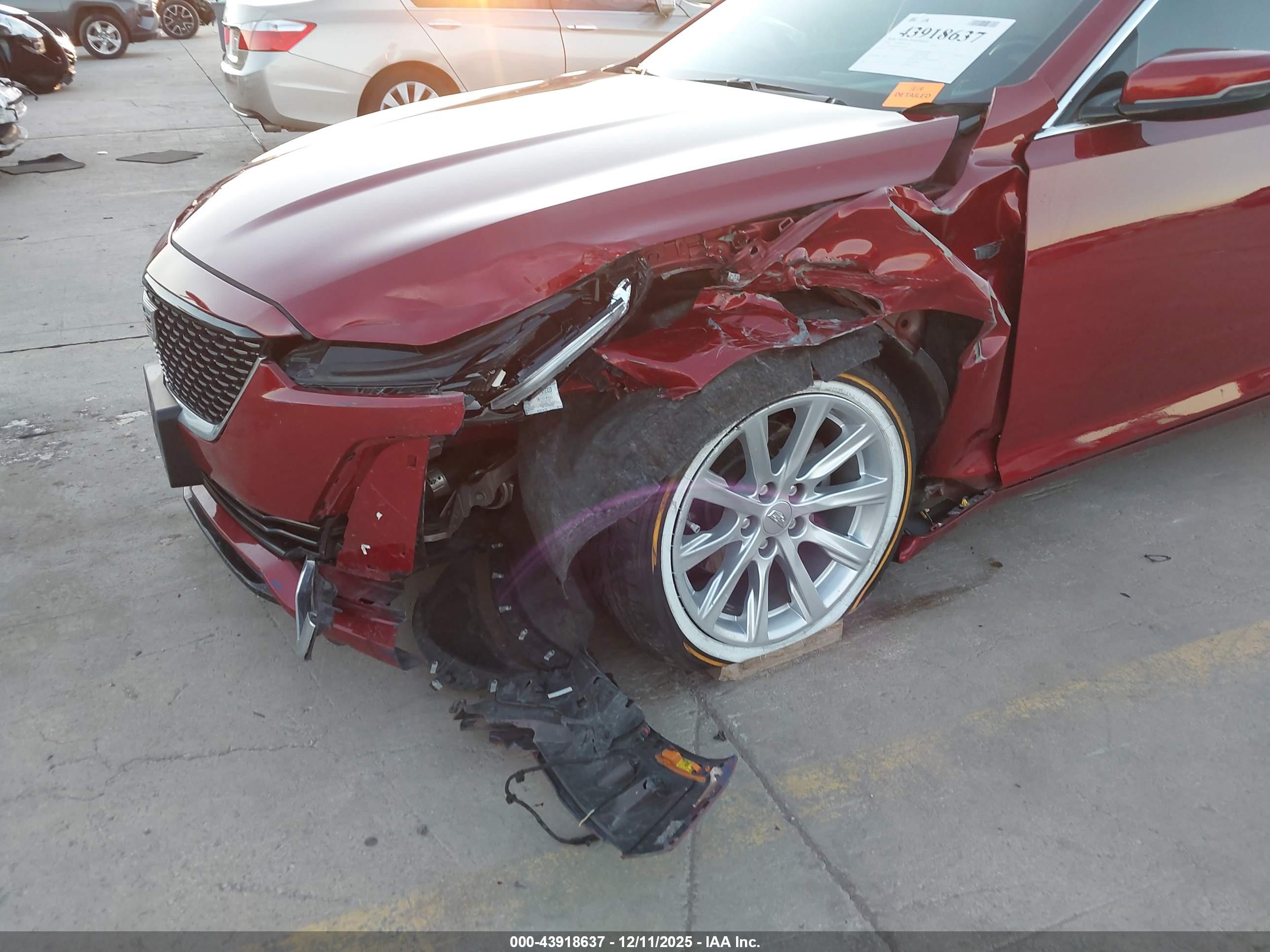 CADILLAC CT5 image 6