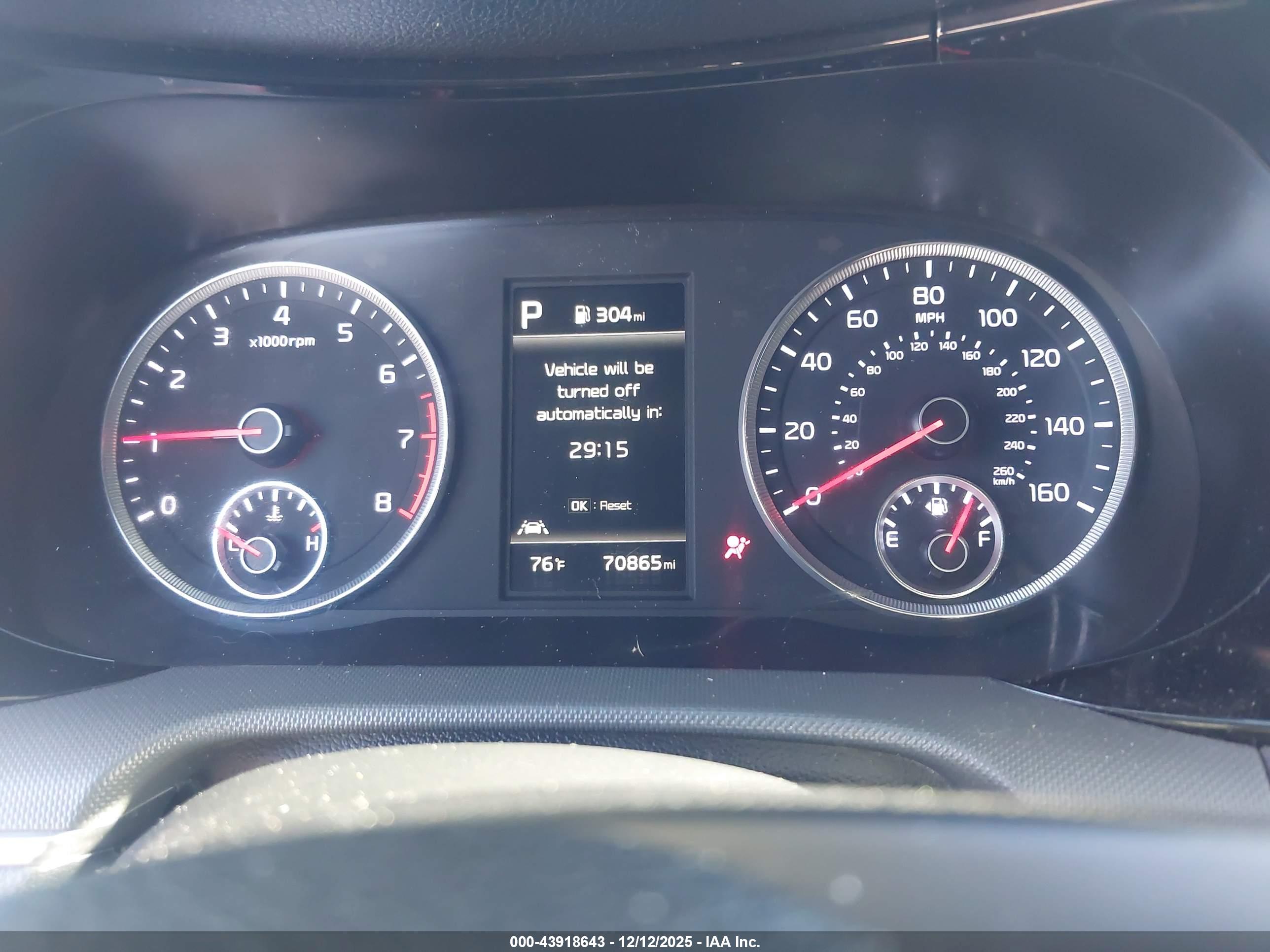 KIA K5 image 7