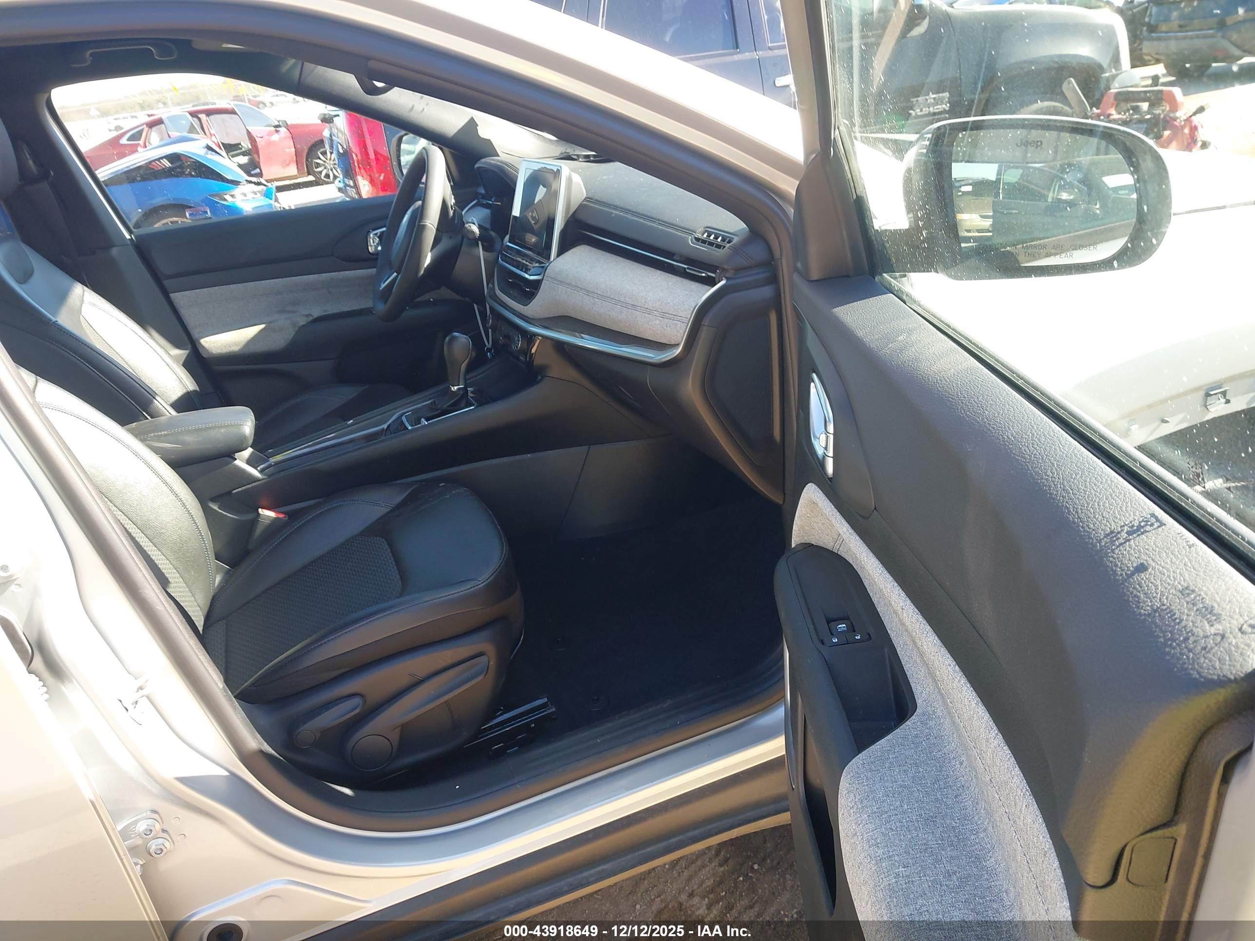 JEEP COMPASS image 5