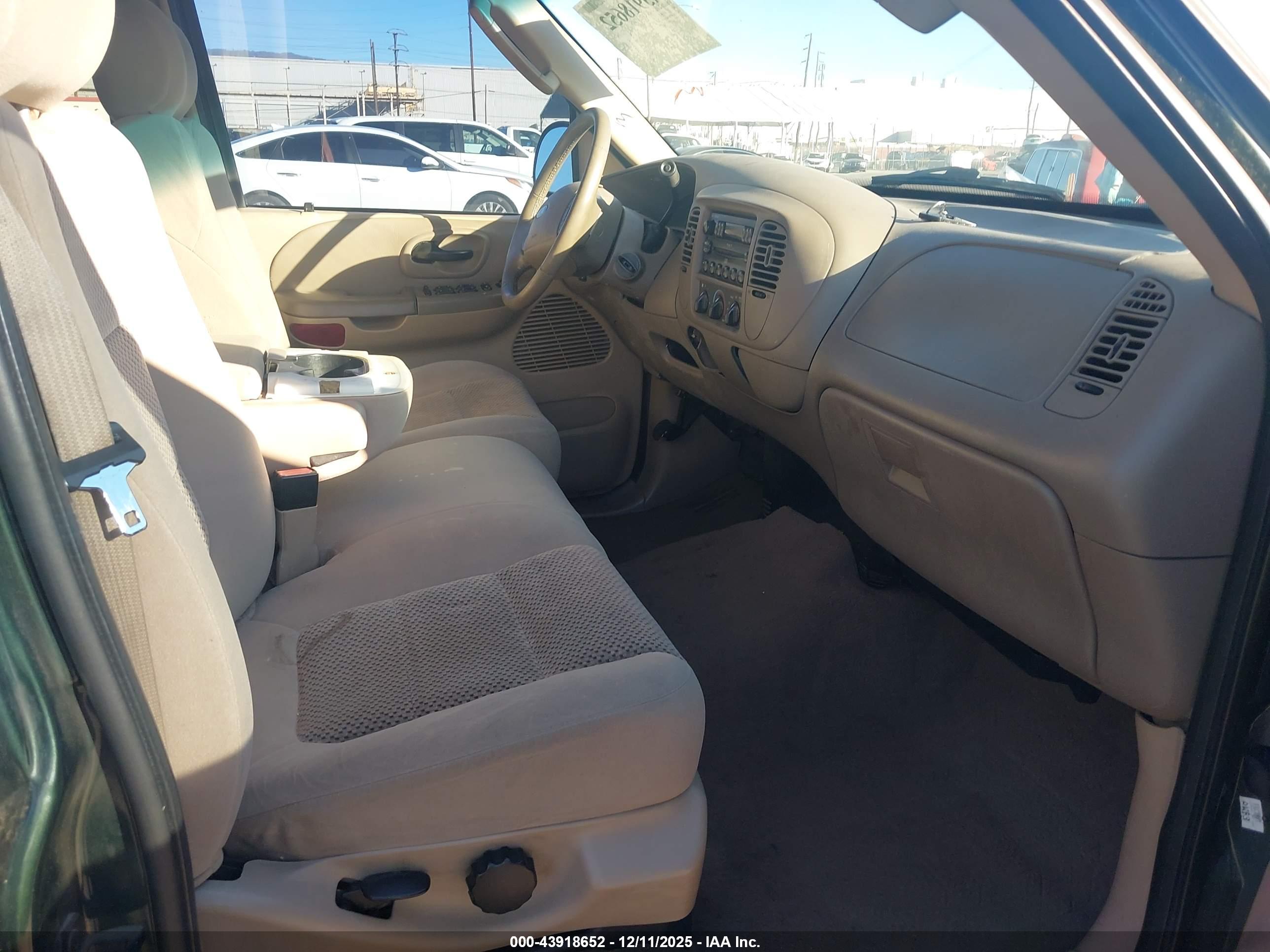 FORD F-150 image 5
