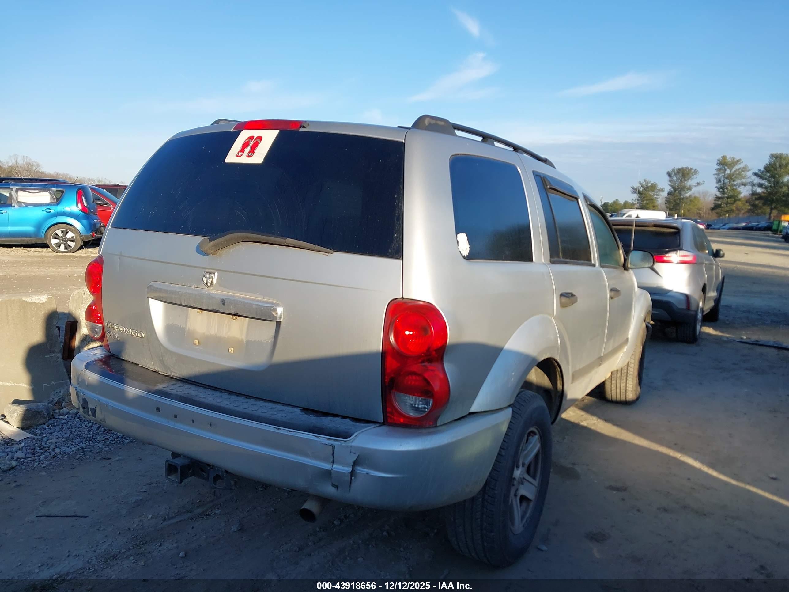 DODGE DURANGO image 4
